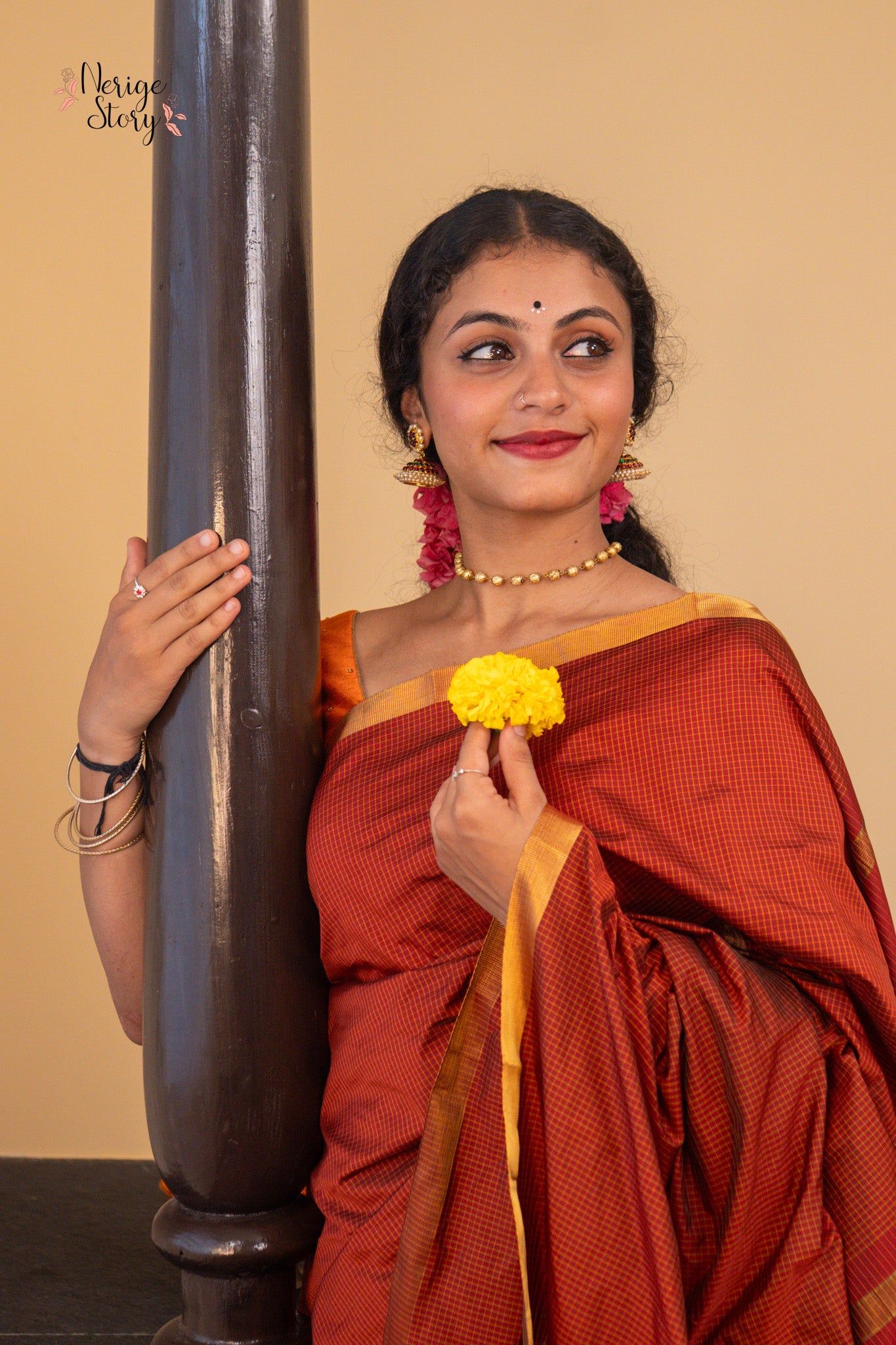 JANANI (ஜனனி)