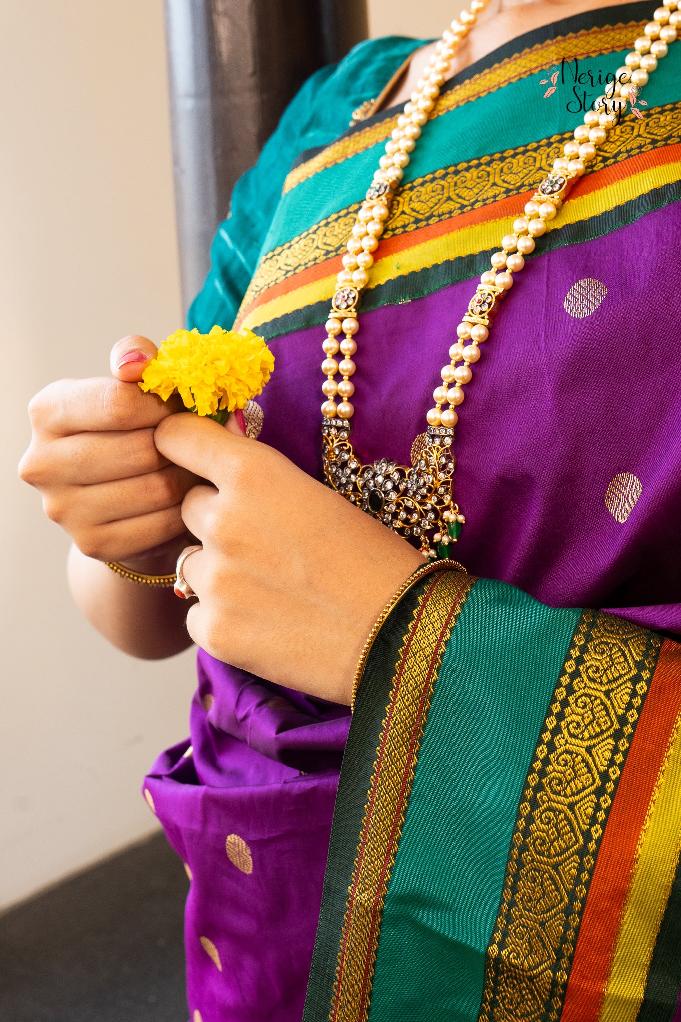 KSHONI (ಕ್ಷೋಣಿ)