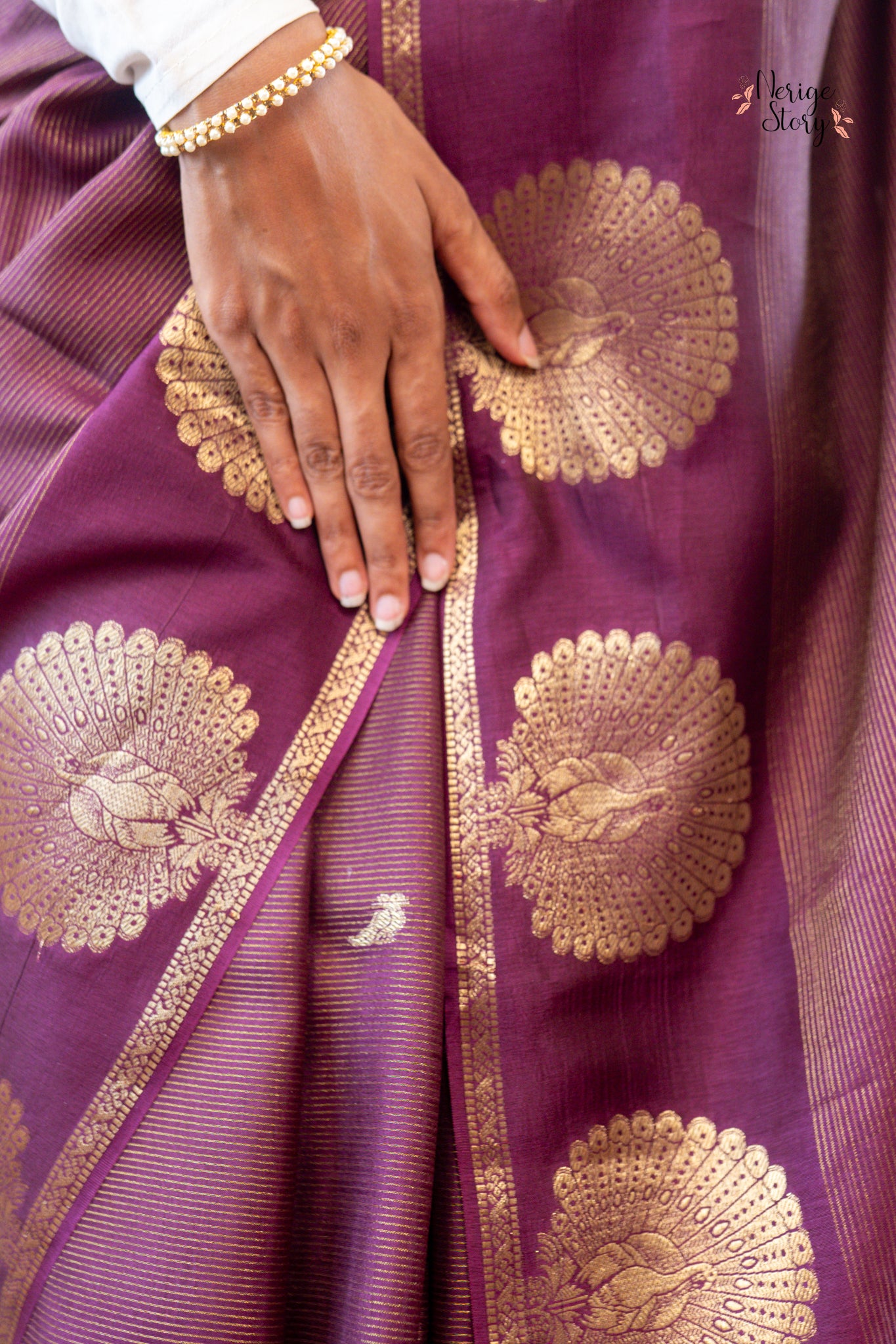 DIPANNITA (दीपन्निता)