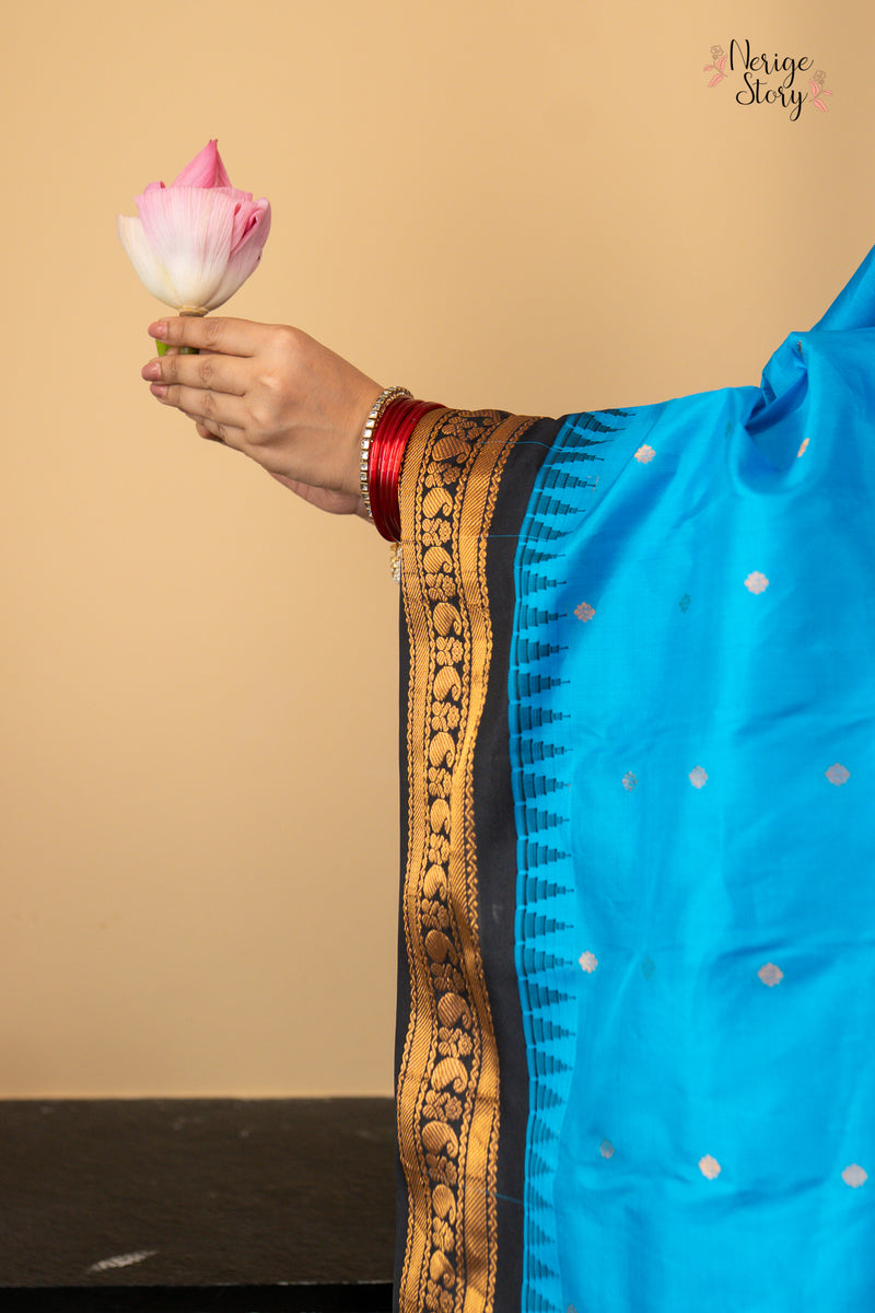 KARNIKA (కర్ణిక)