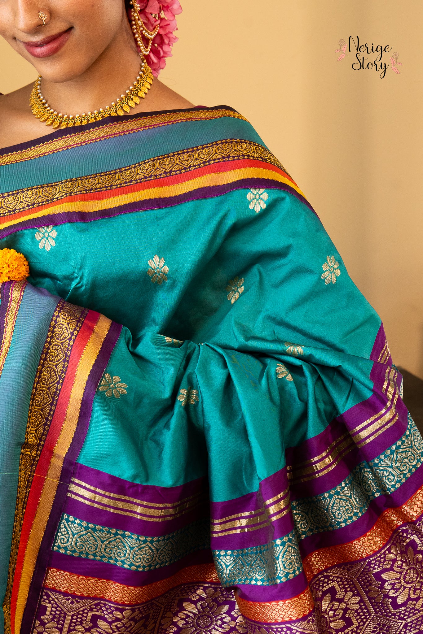 GUNASHRI (ಗುಣಶ್ರೀ)