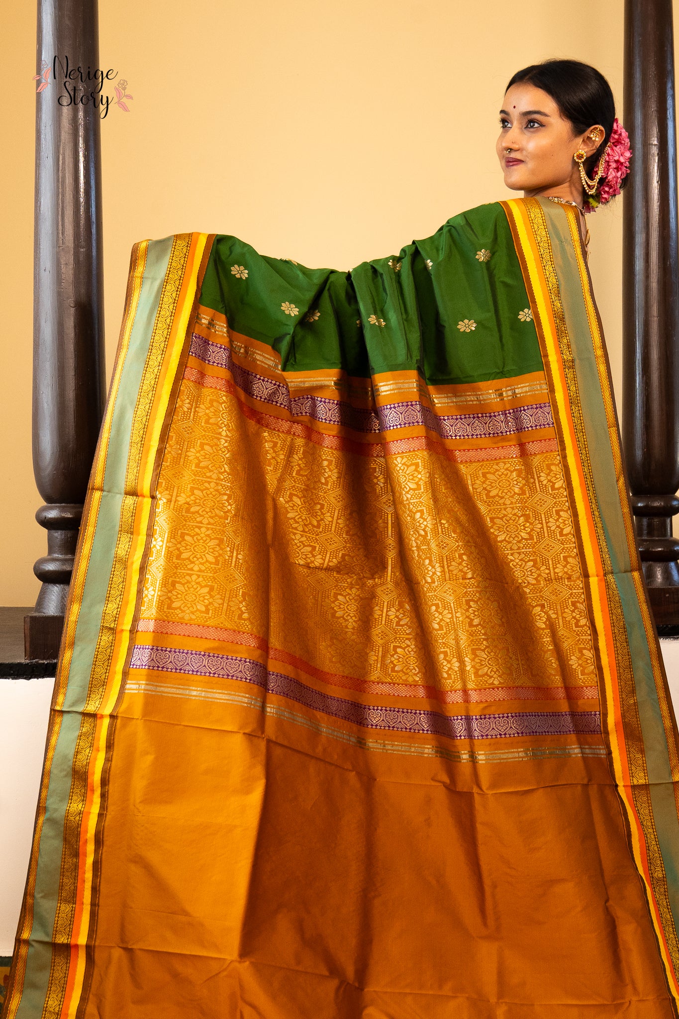 EKAVALI (ಏಕಾವಳಿ)