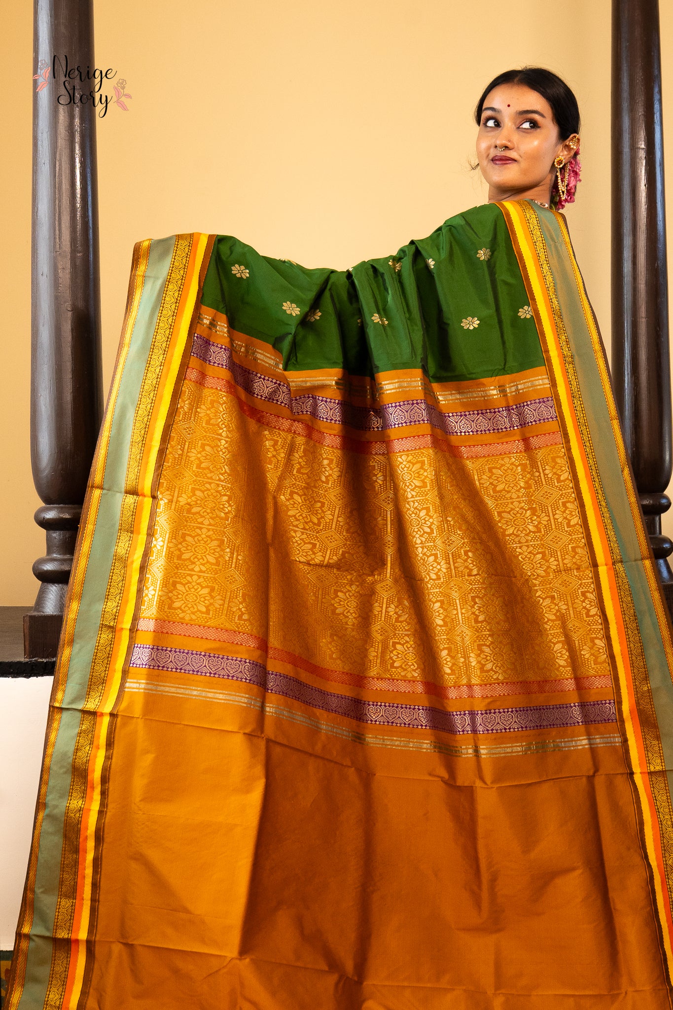 EKAVALI (ಏಕಾವಳಿ)