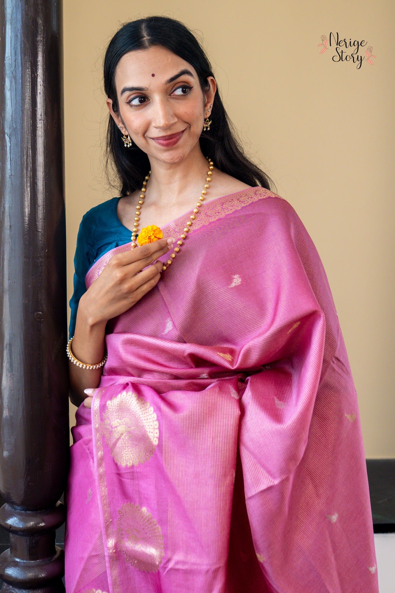 HEMIKA (हेमिका)
