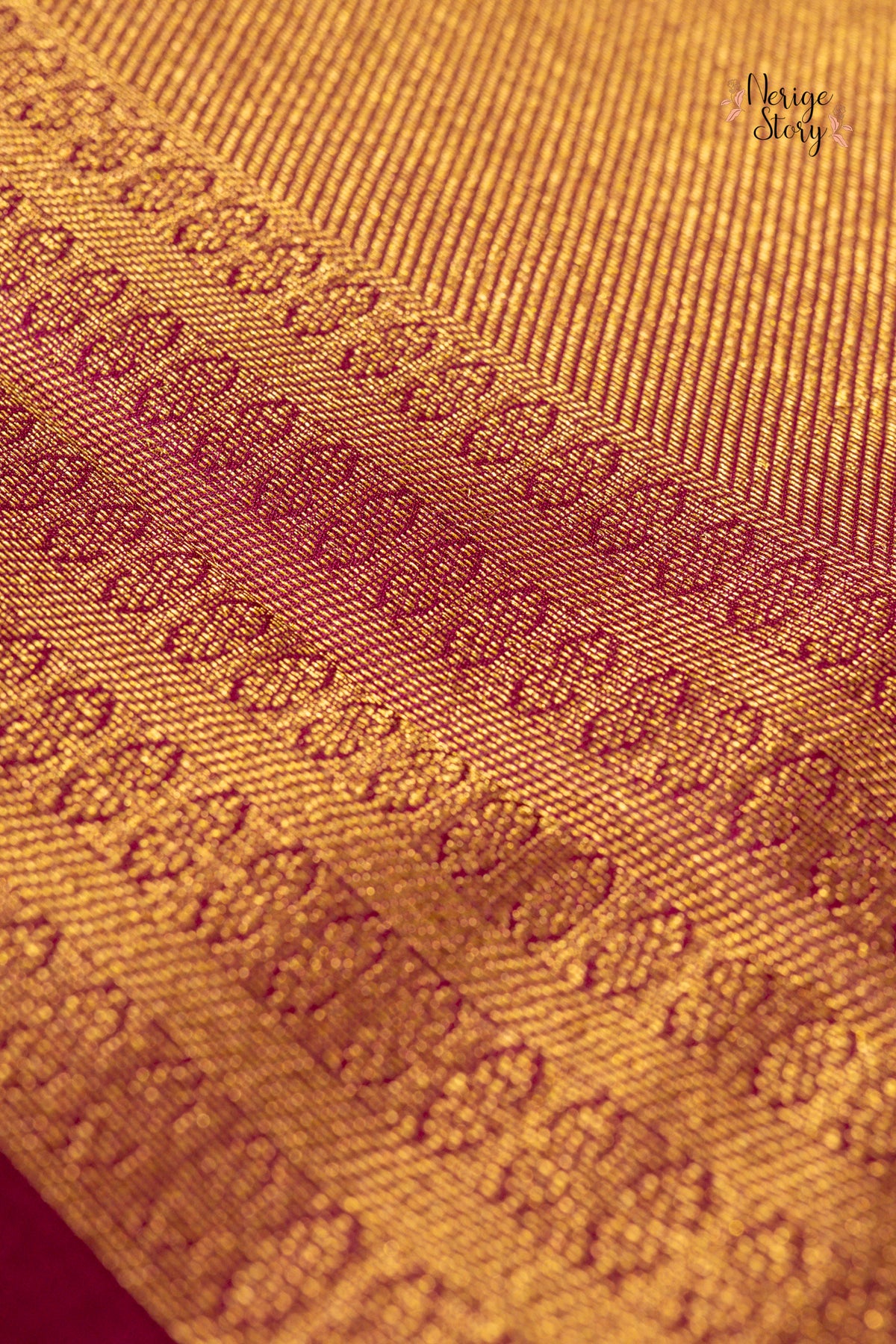KANAKAMBARI (ಕನಕಾಂಬರಿ)