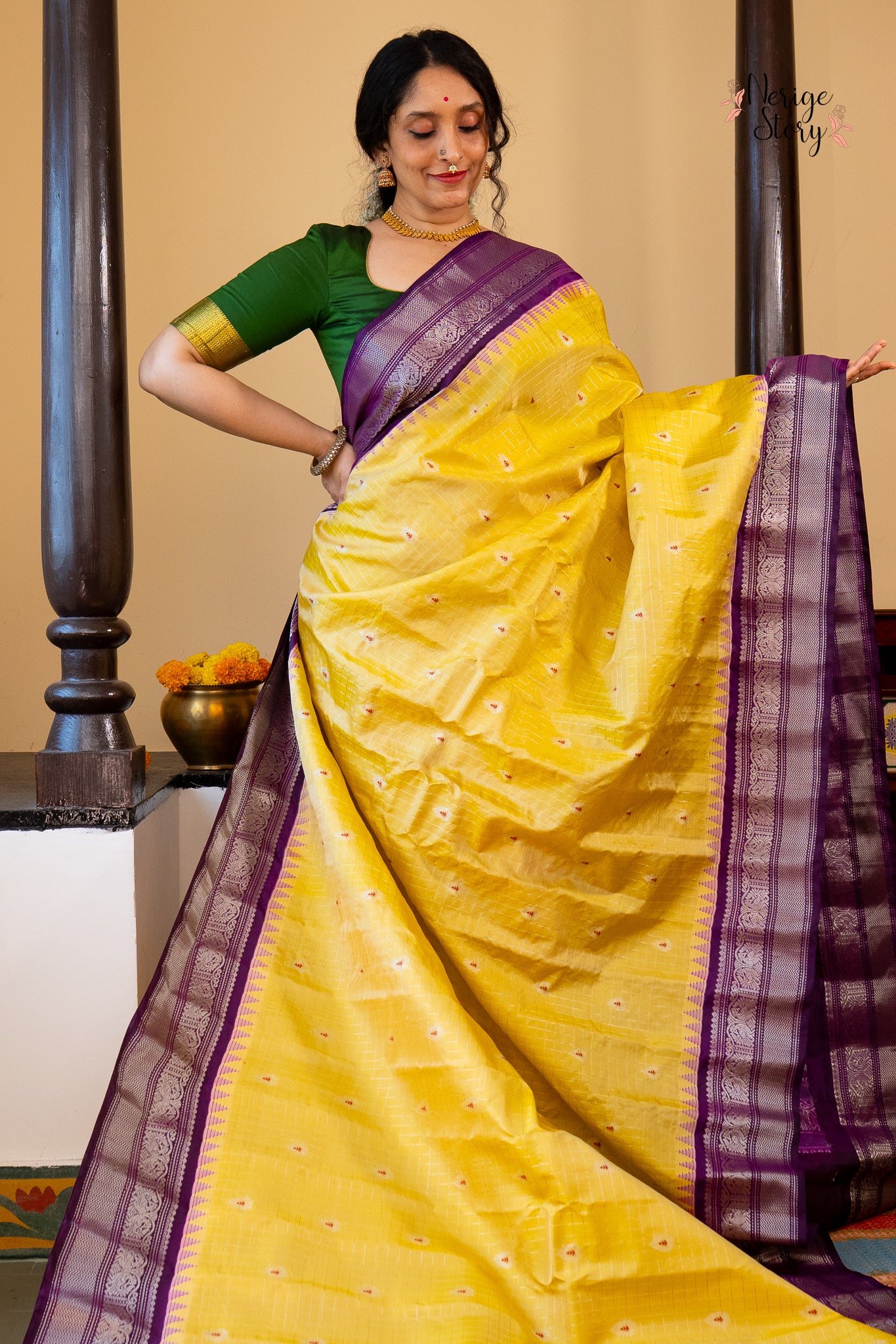 DAMAYANTHI (దమయంతి)