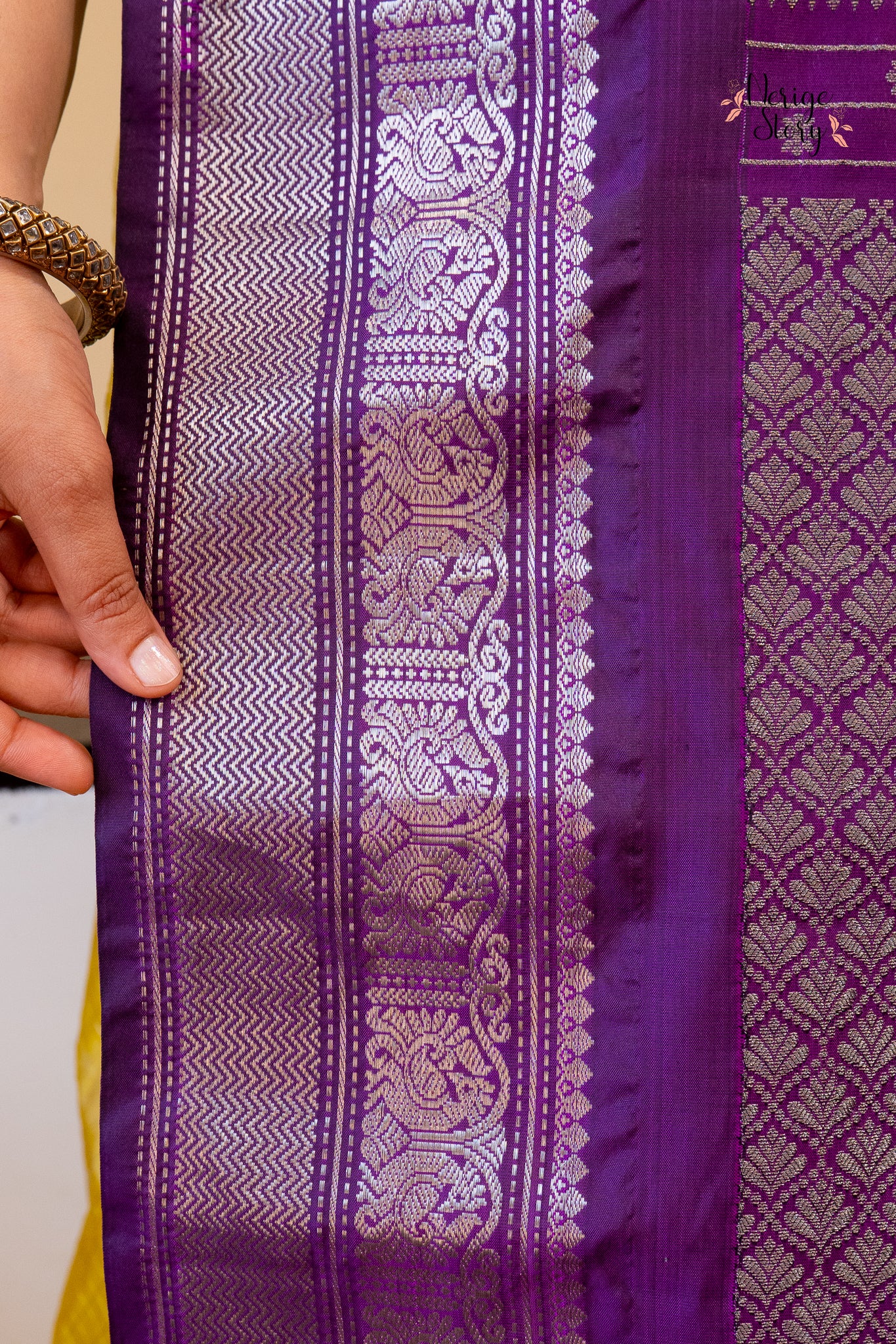 DAMAYANTHI (దమయంతి)