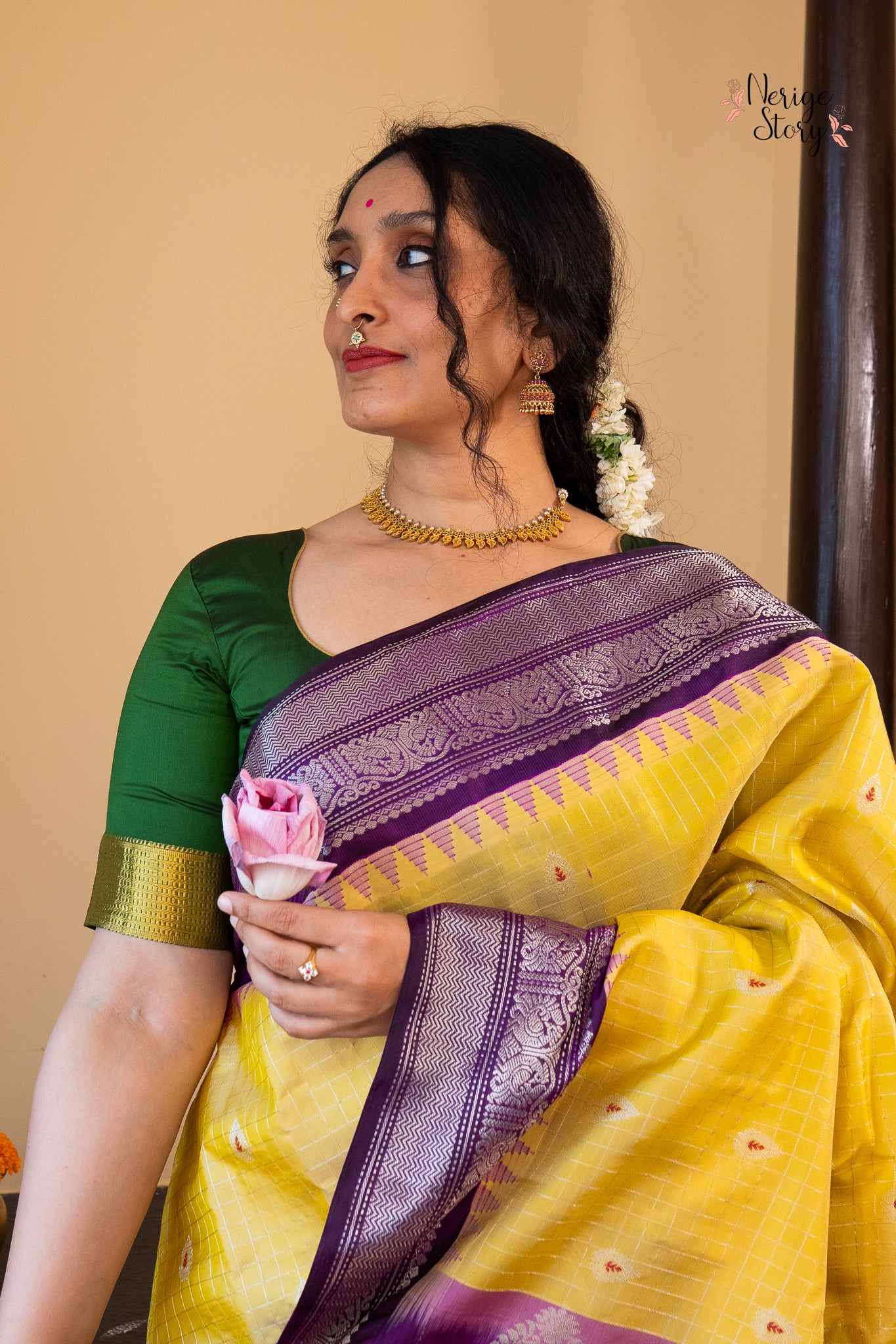 DAMAYANTHI (దమయంతి)