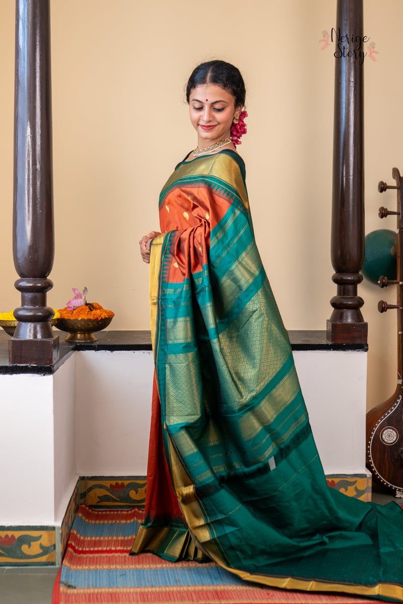 DHANISHKA (ಧನಿಷ್ಕಾ)