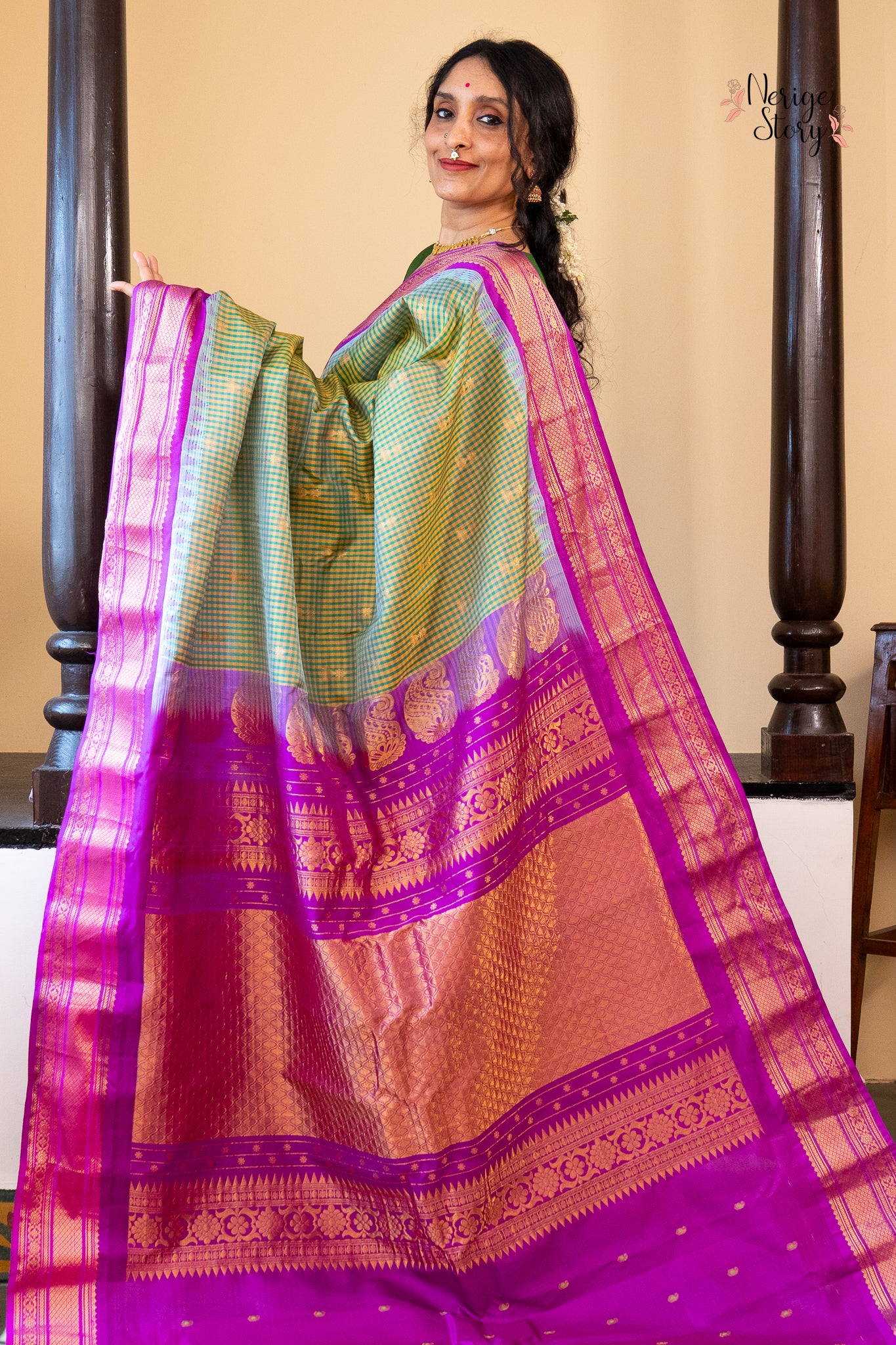PARVATHI (పార్వతి)