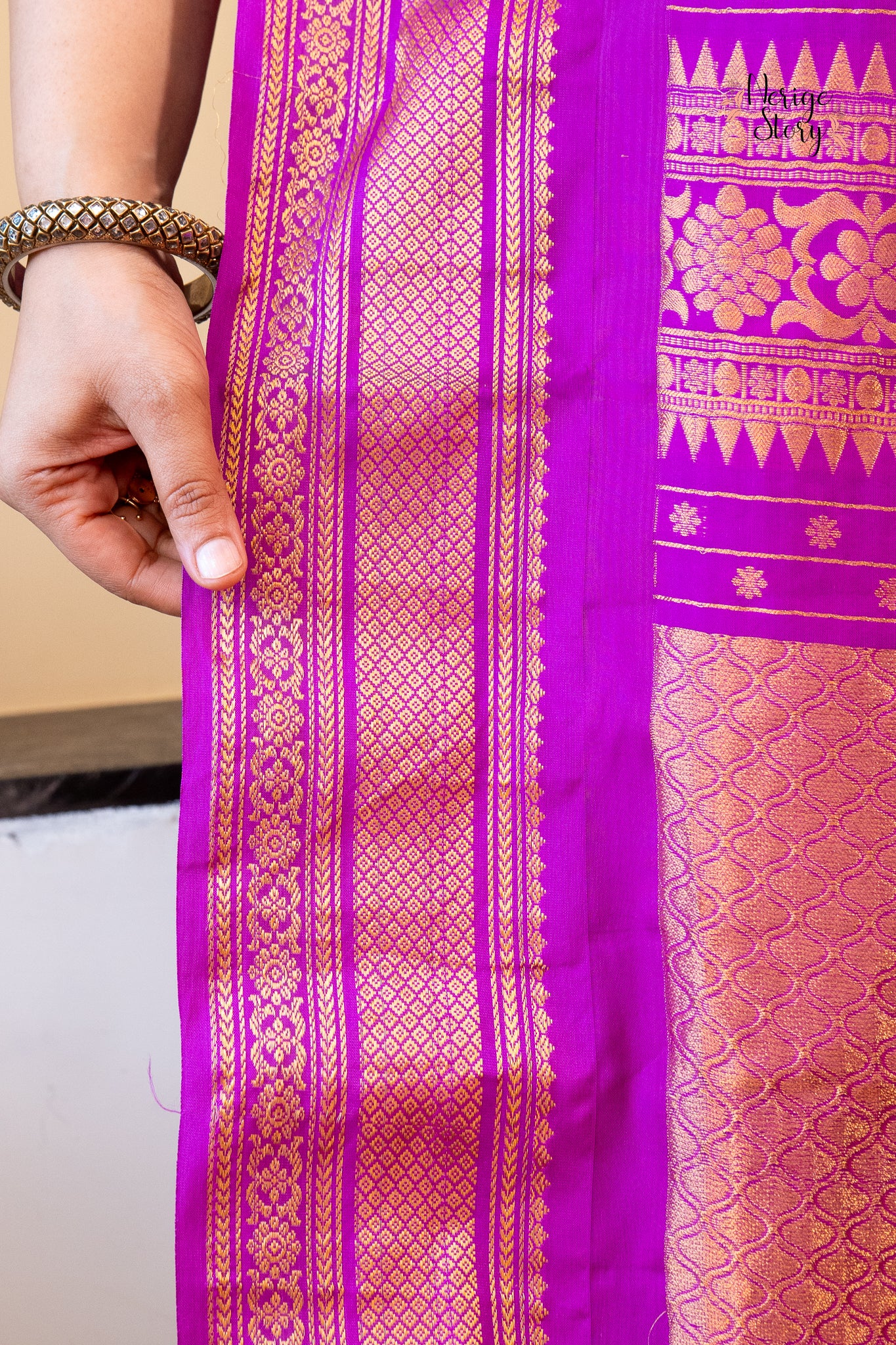 PARVATHI (పార్వతి)