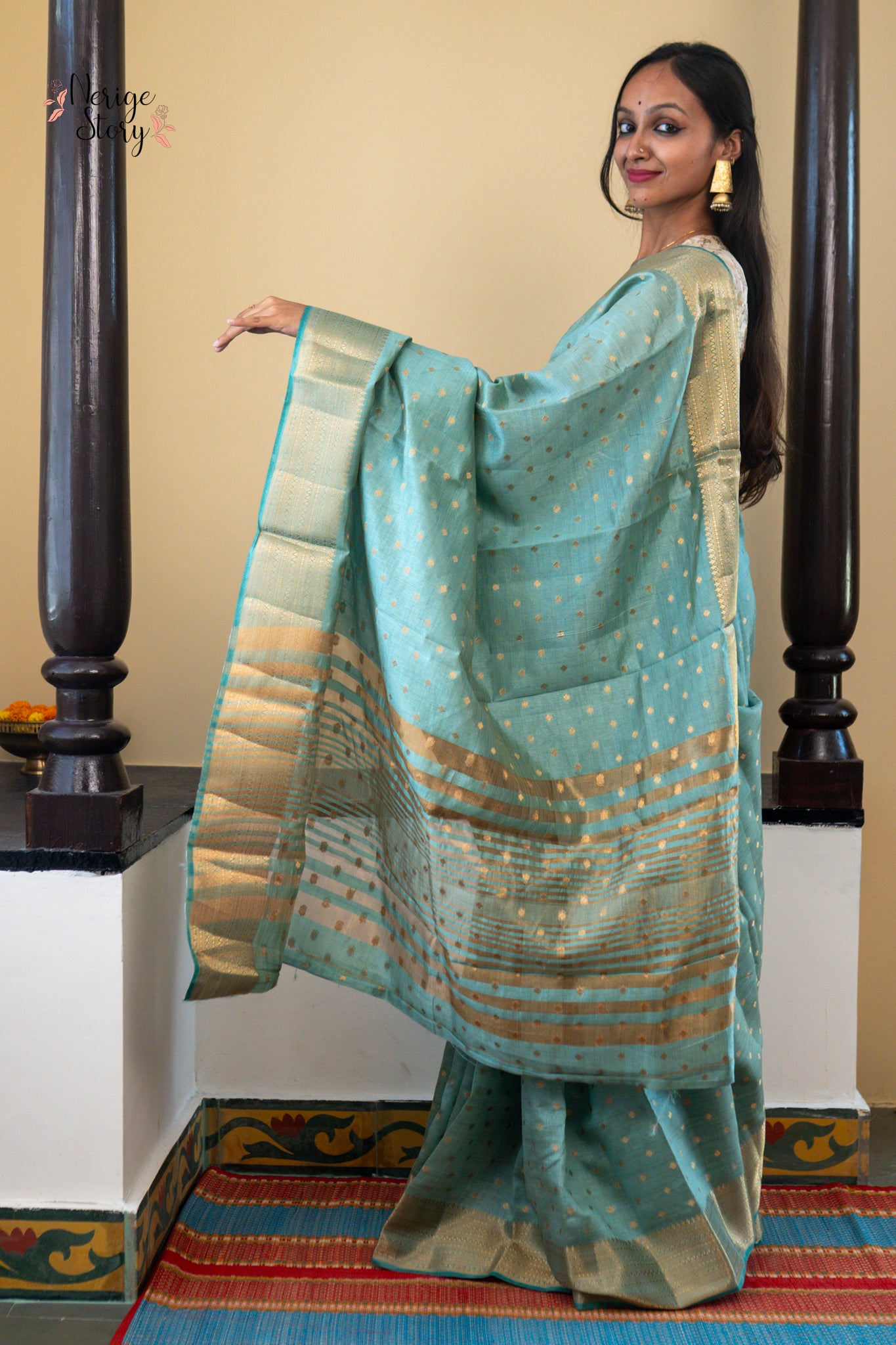 CHITRA LATA (चित्रा लता)