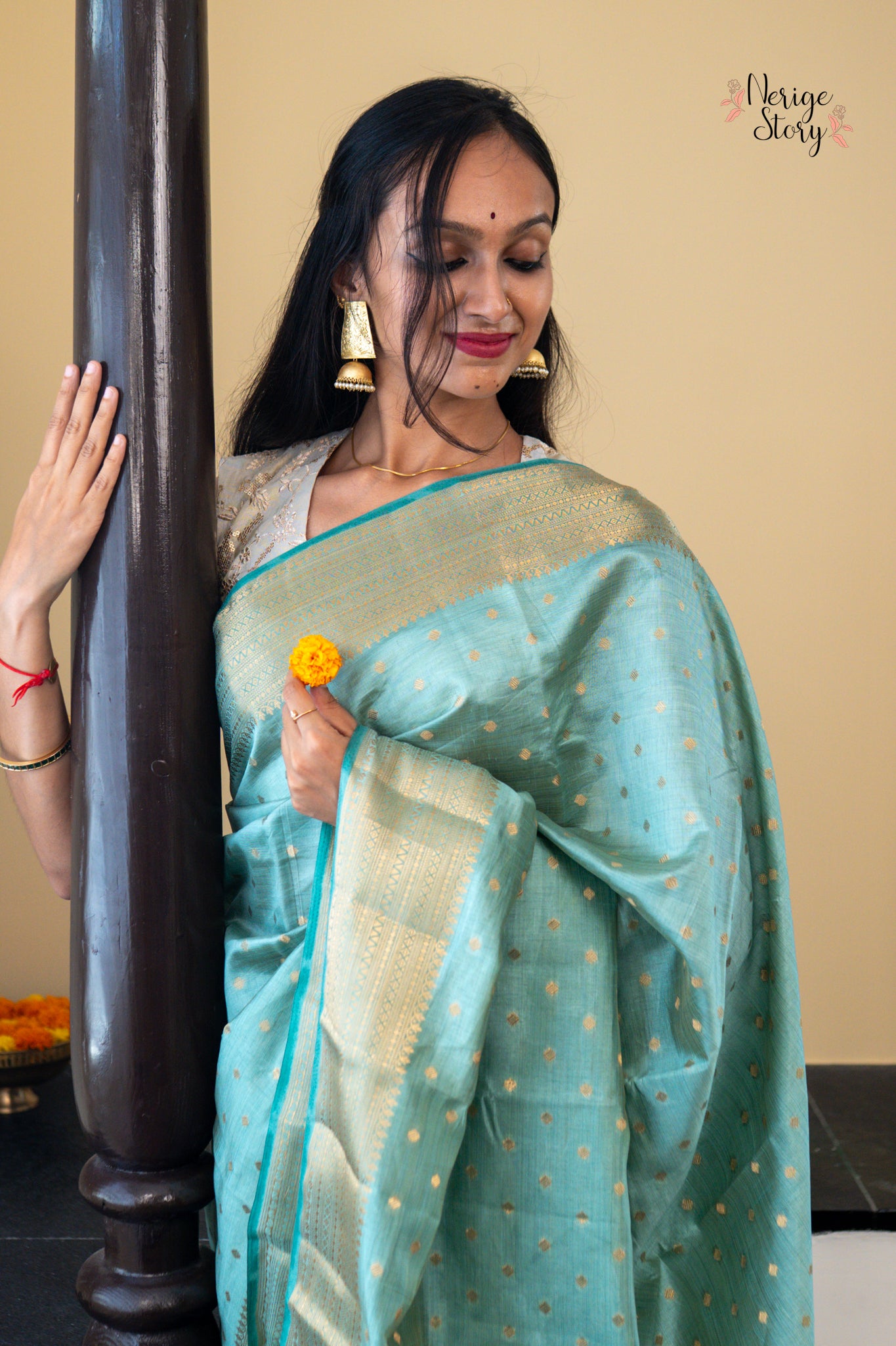 CHITRA LATA (चित्रा लता)