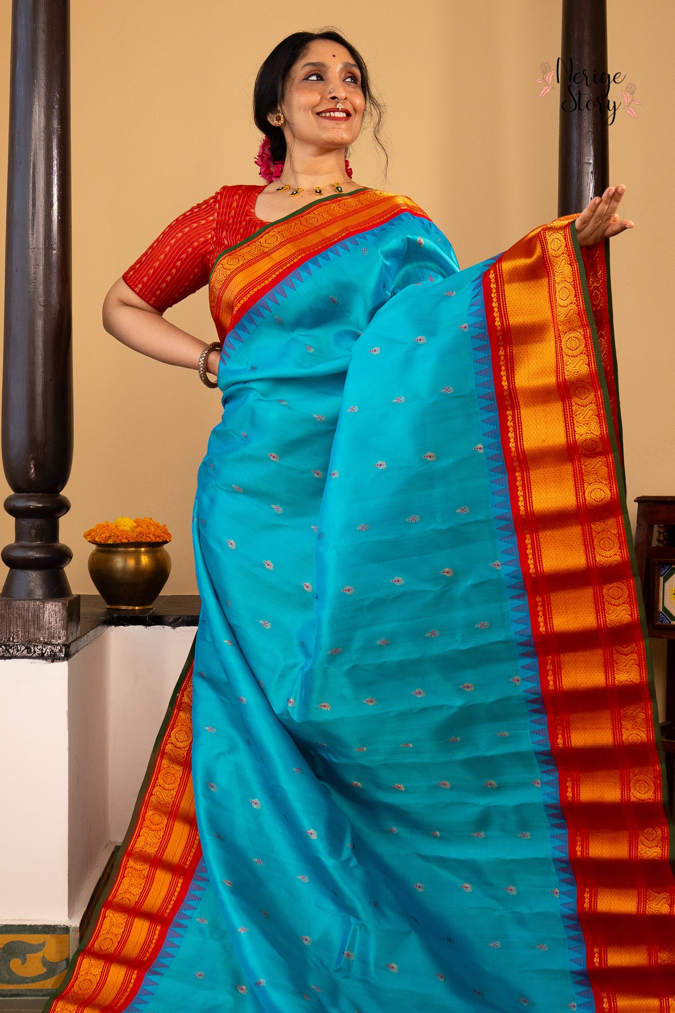 EKAVALI (ఏకావళి)