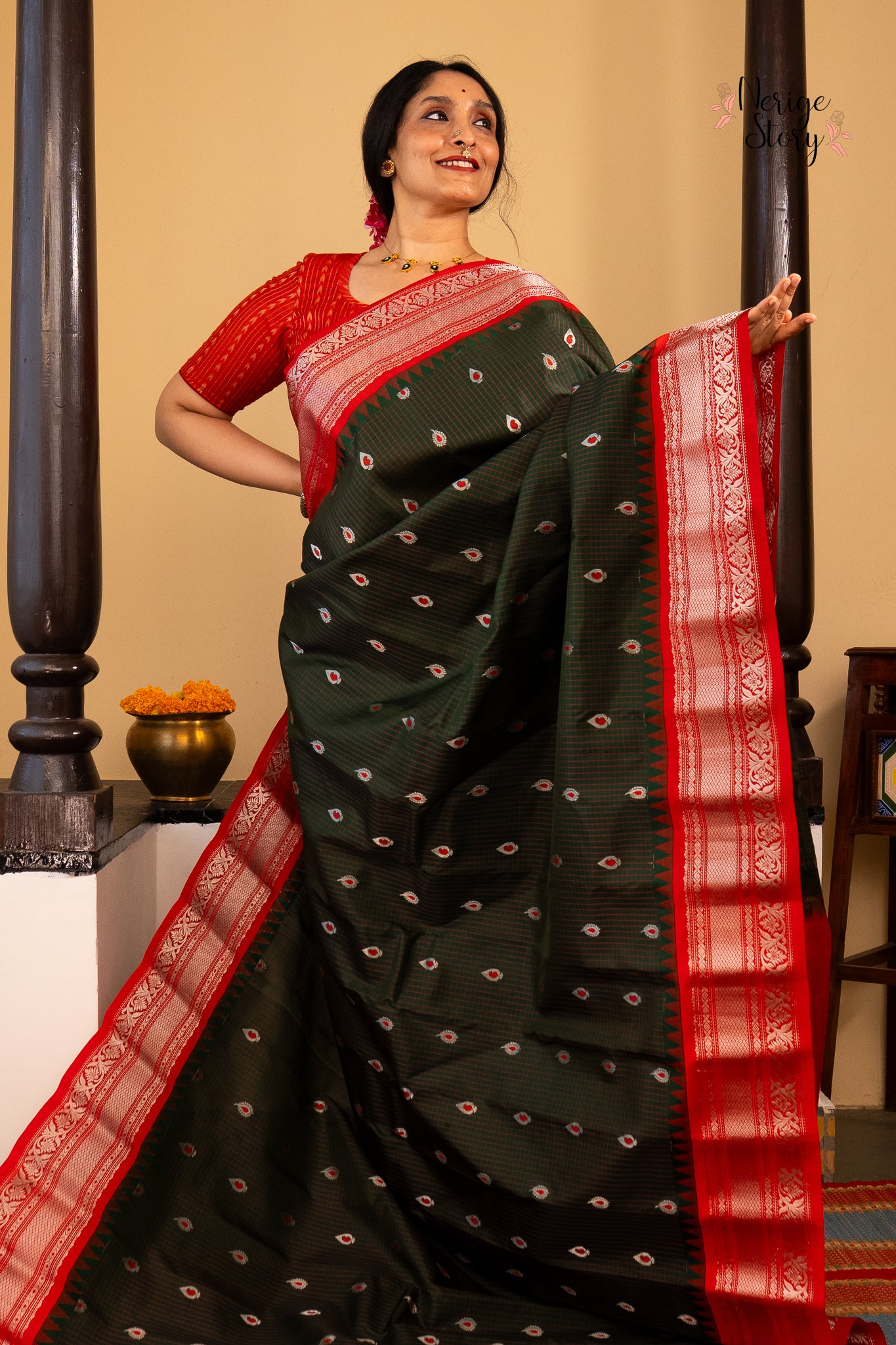 AMBUJAKSHI (అంబుజాక్షి)