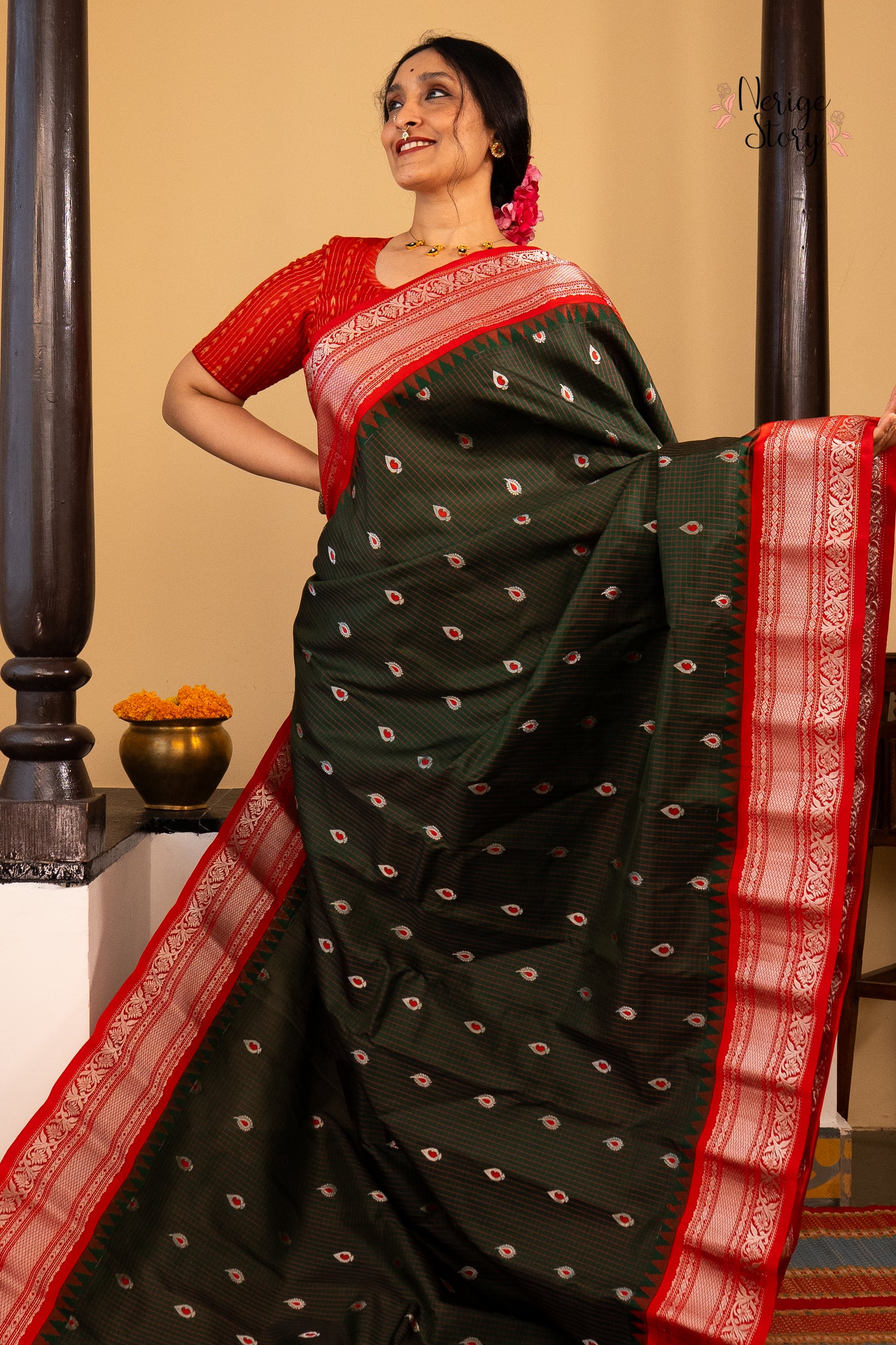 AMBUJAKSHI (అంబుజాక్షి)