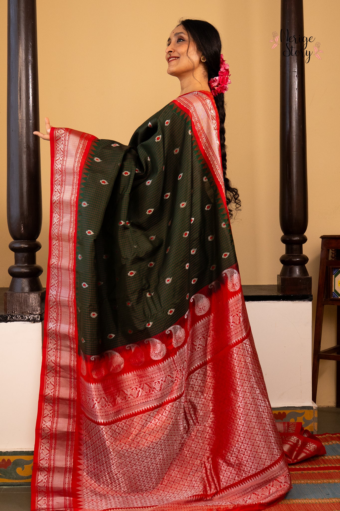 AMBUJAKSHI (అంబుజాక్షి)