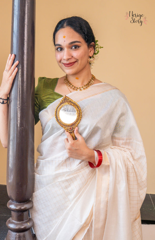 SUVARNAVELA (സ്വർണവേള)