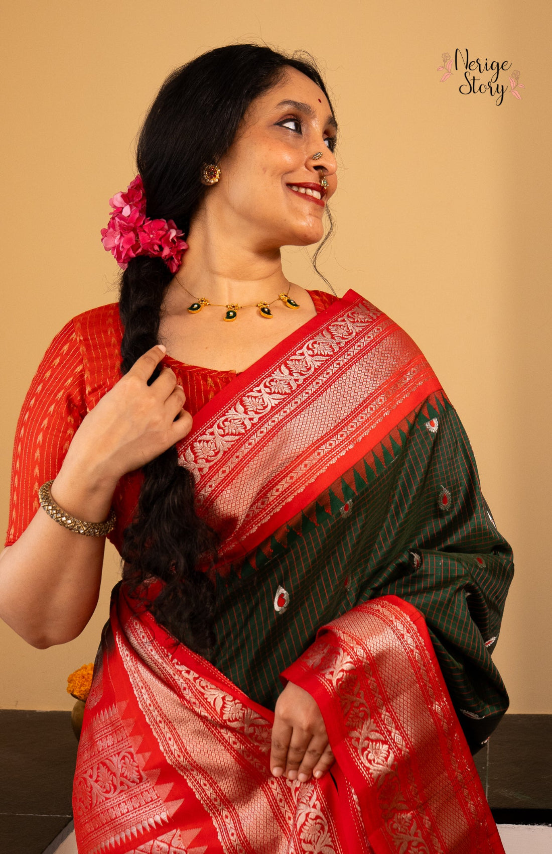 AMBUJAKSHI (అంబుజాక్షి)