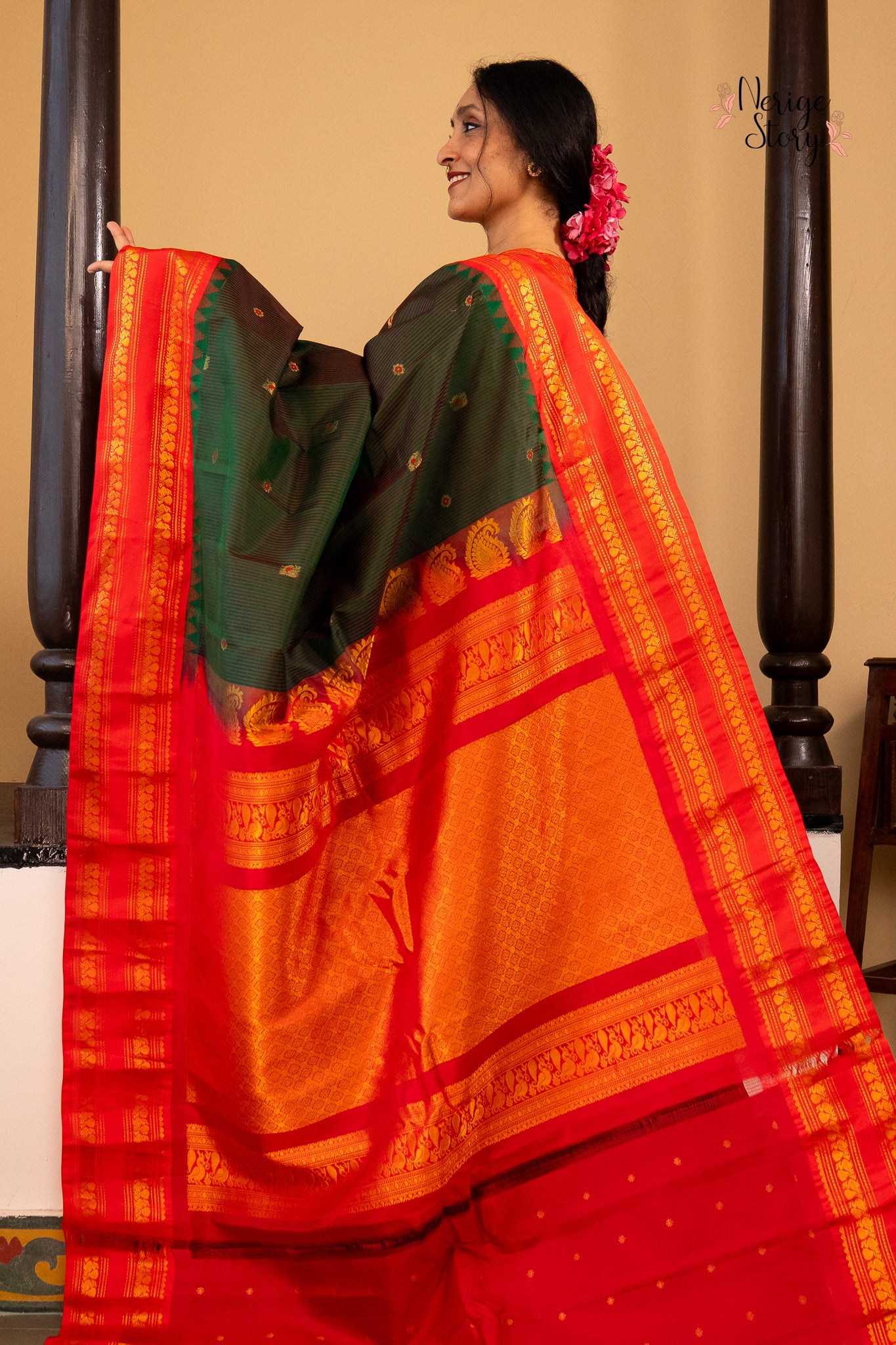 PARNA (పర్ణ)