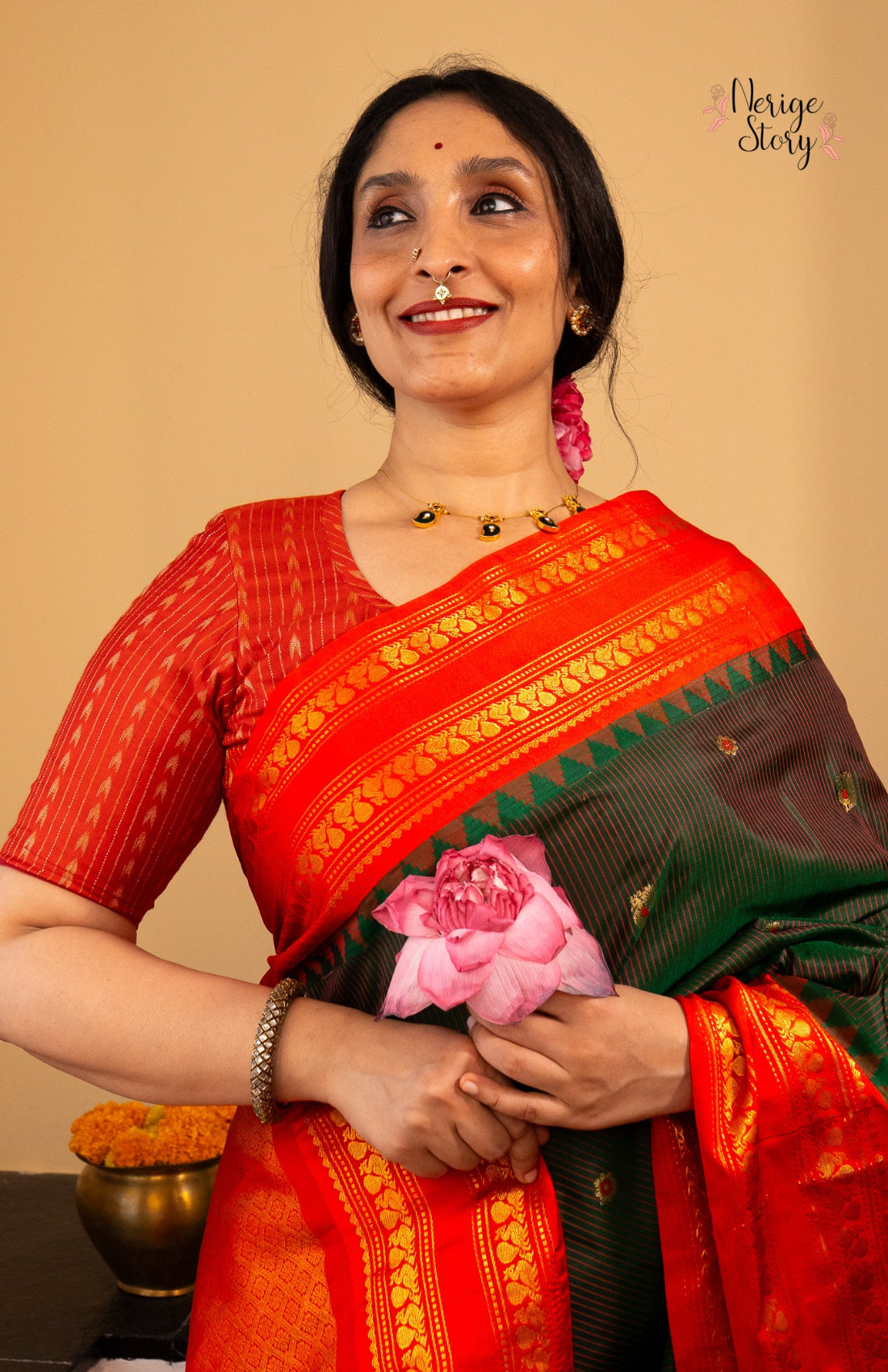 PARNA (పర్ణ)