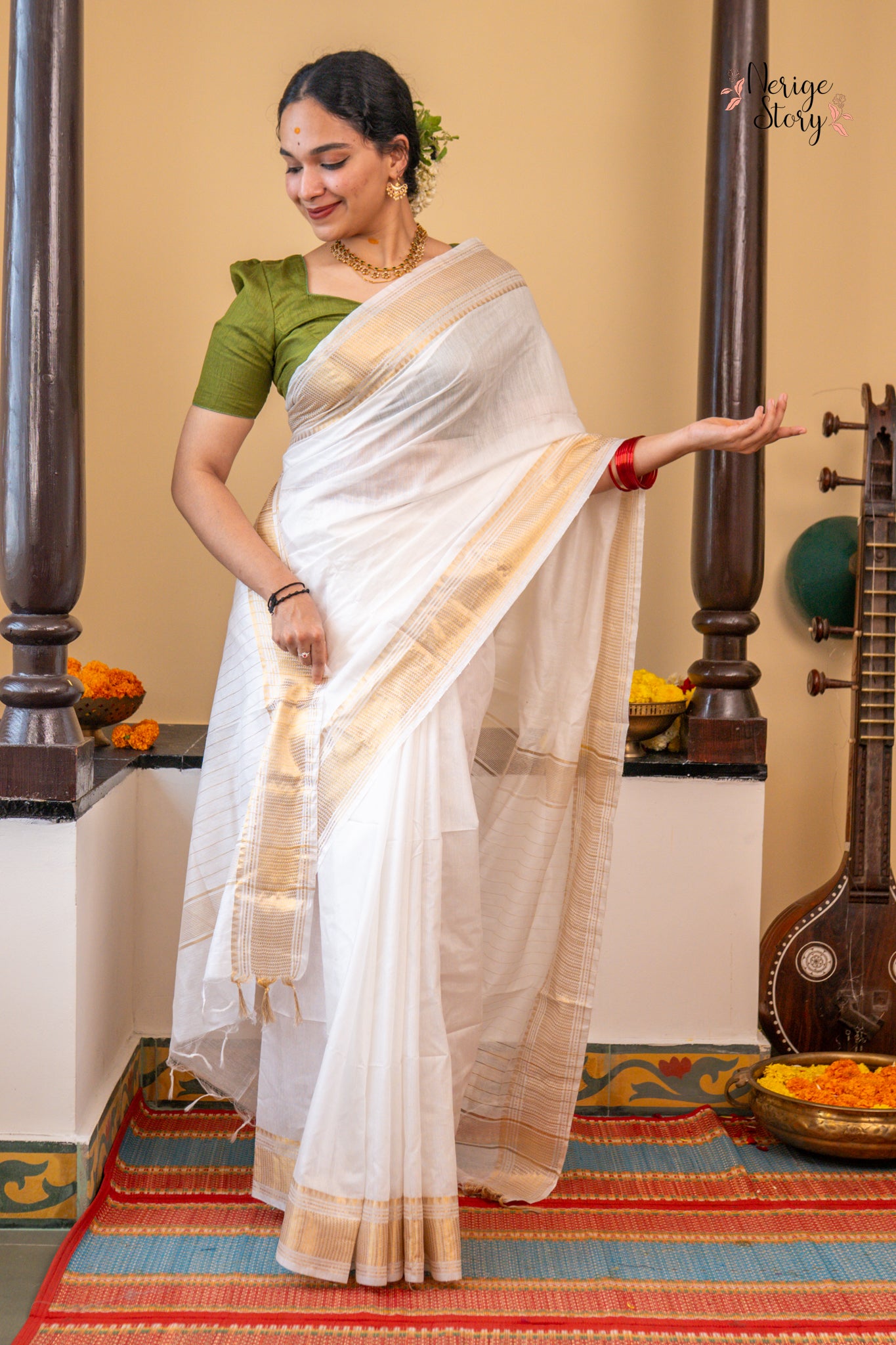 POOVILI (പൂവിലെ)