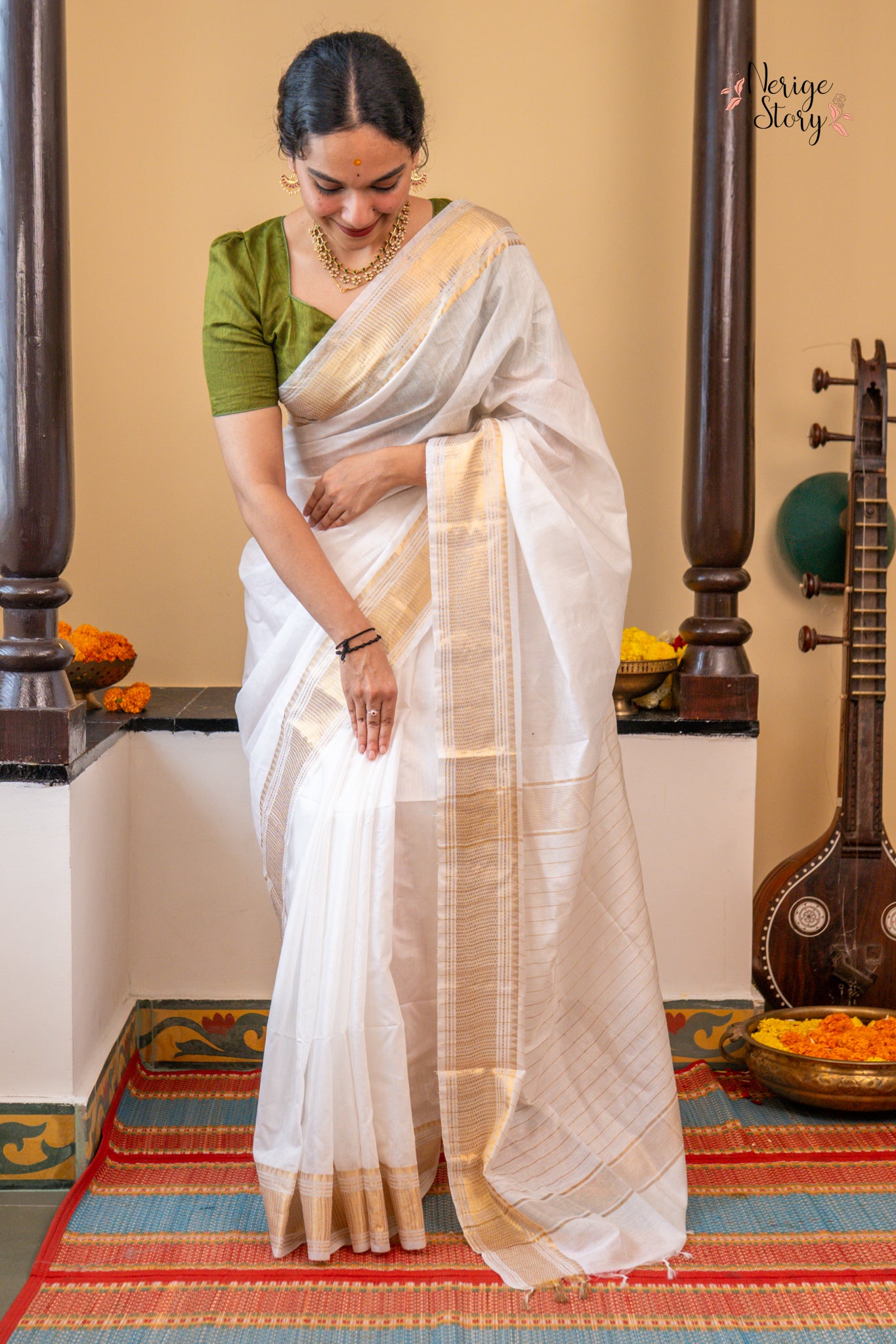 POOVILI (പൂവിലെ)