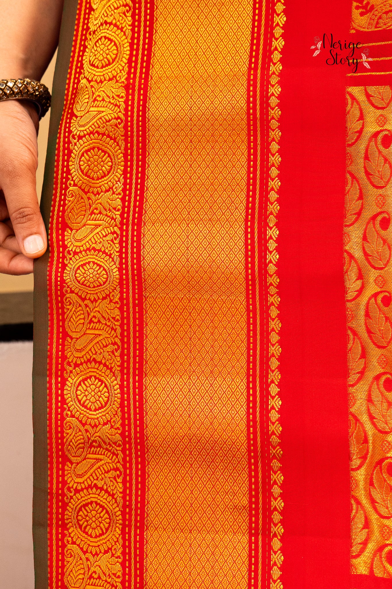 NIRANJANA (నిరంజన)