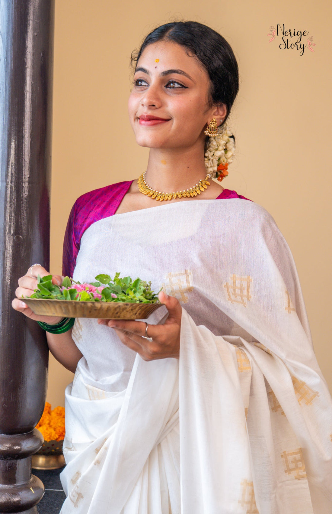 VALKANNADI (വല്കണ്ണാടി)