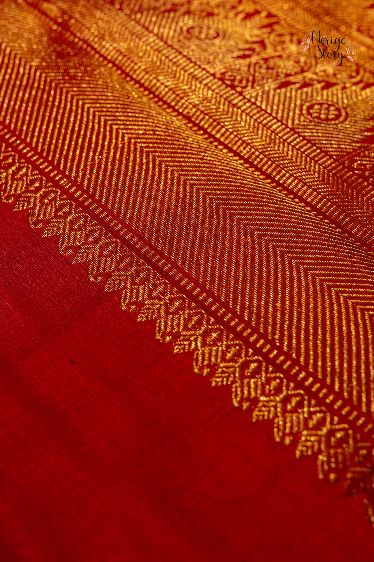 NAVNITHA (ನವನೀತಾ)