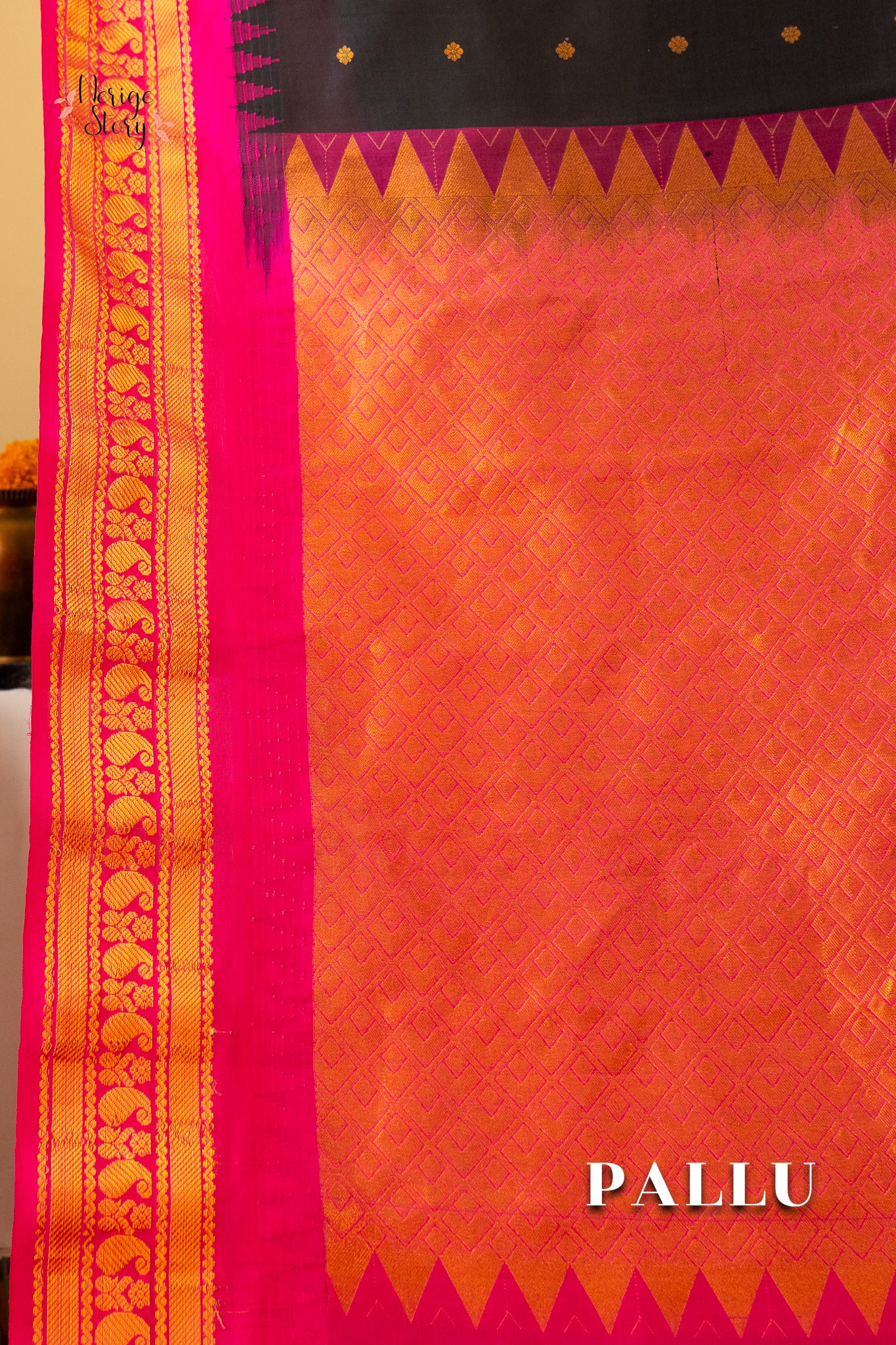 KRISHNAVI (కృష్ణవి)