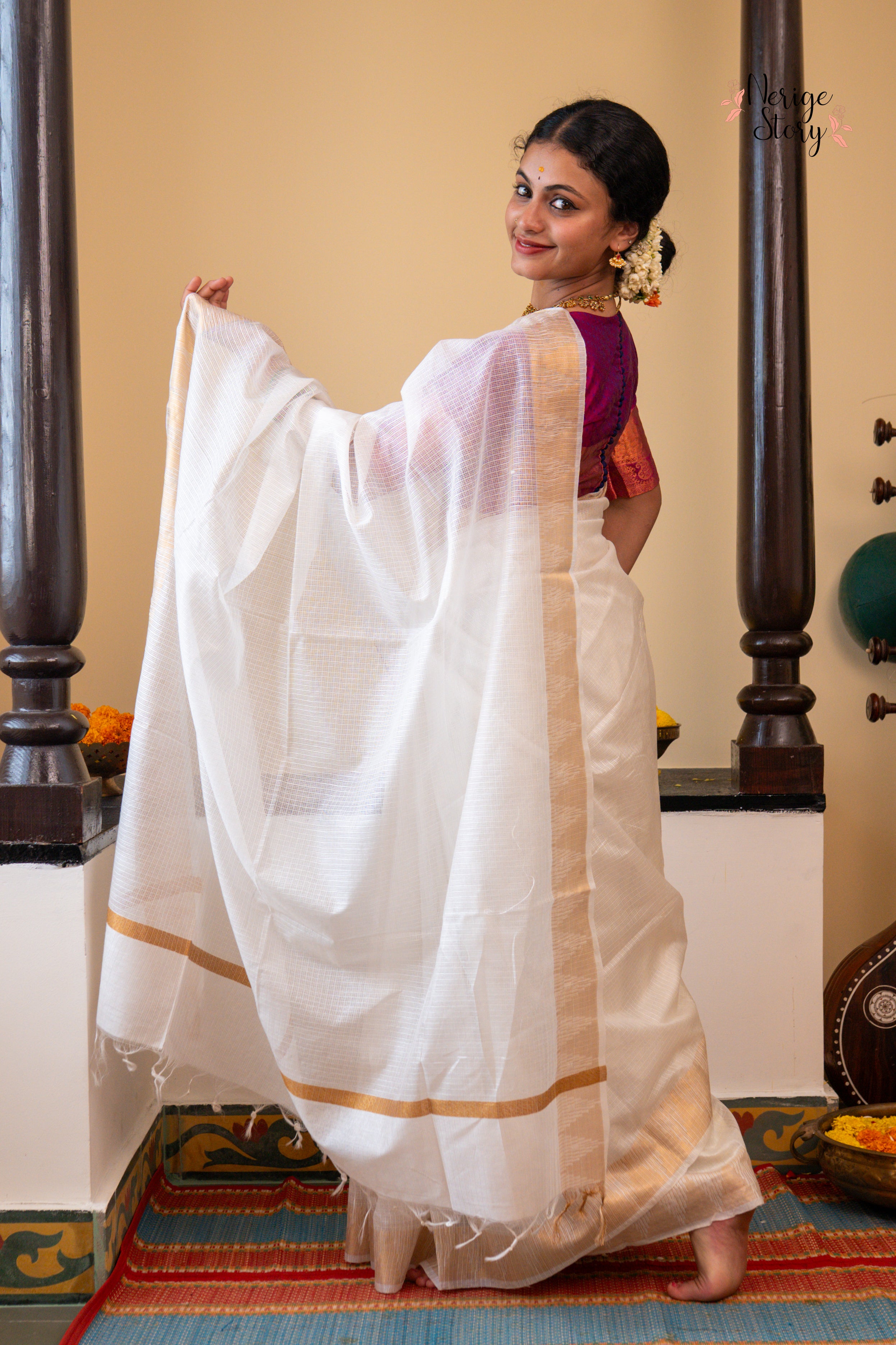 NILAVU ( നിലാവ് )