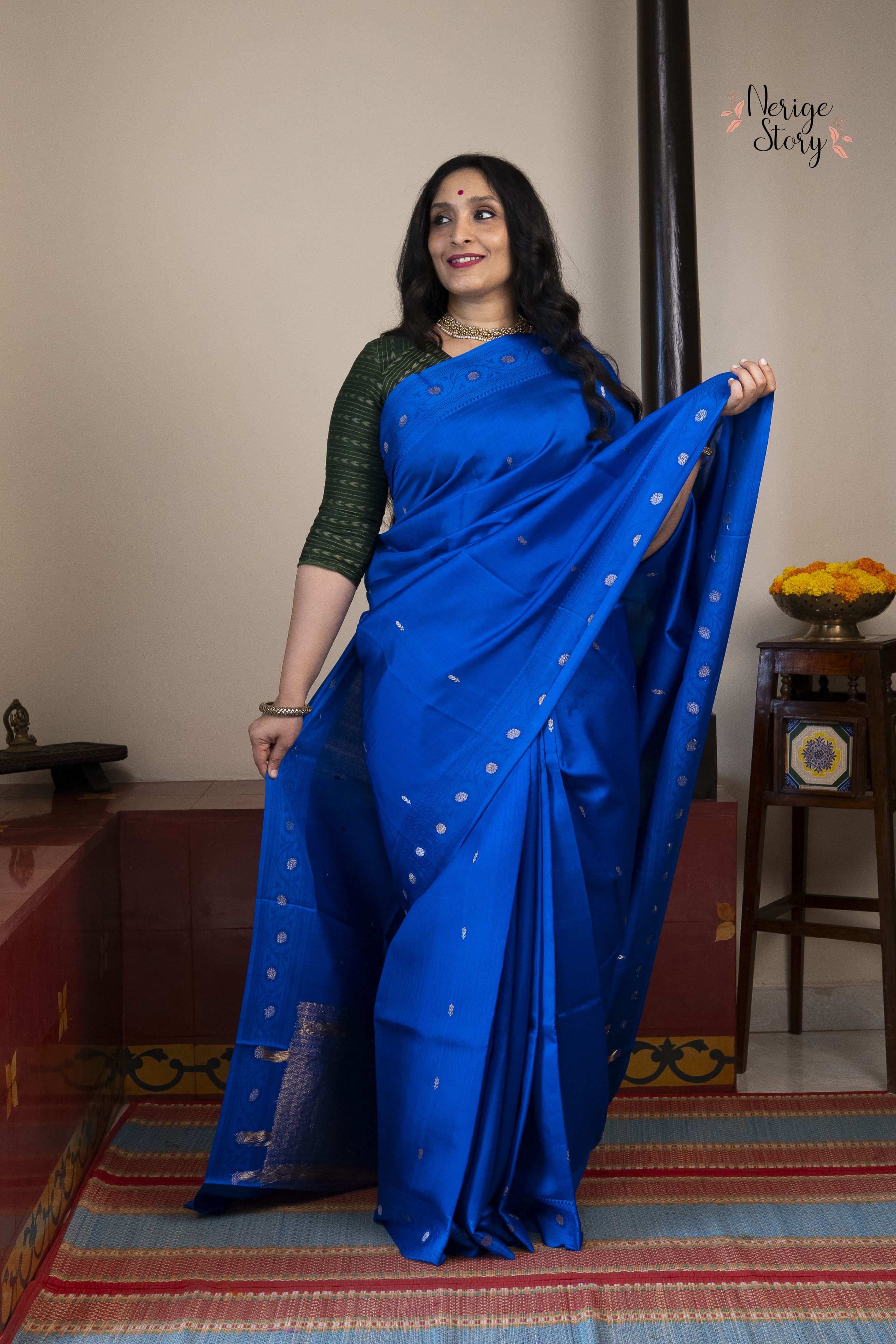 LAVANYASREE (लावण्यश्री)