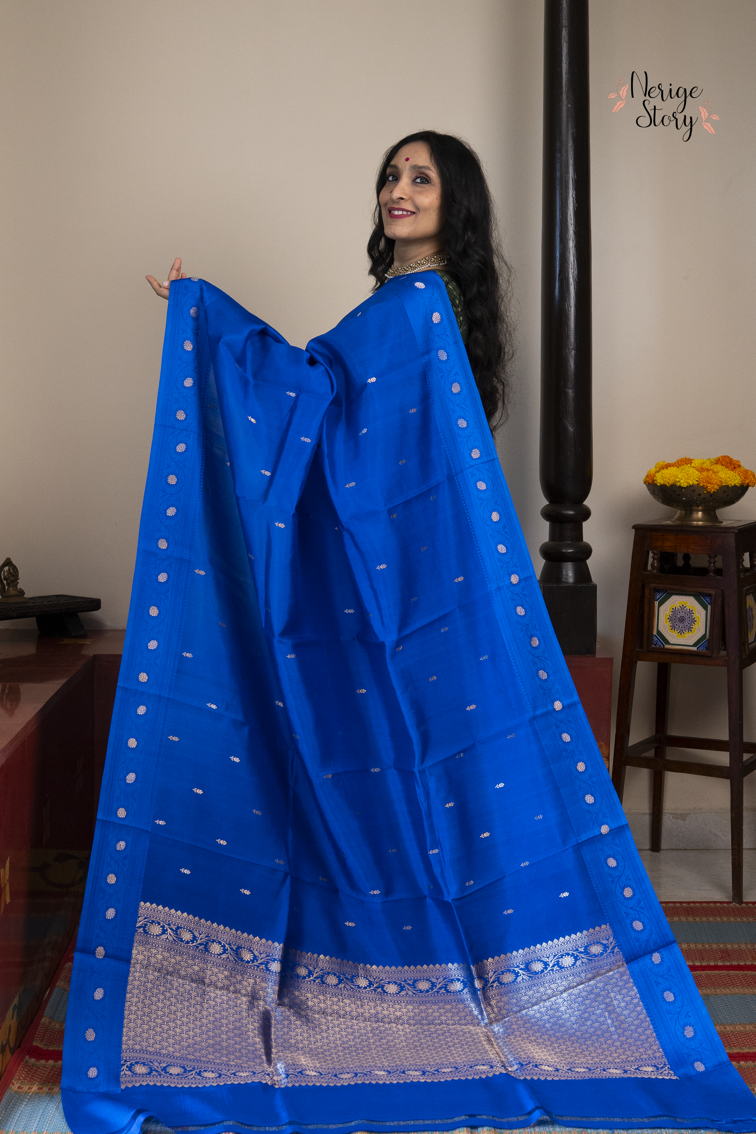 LAVANYASREE (लावण्यश्री)
