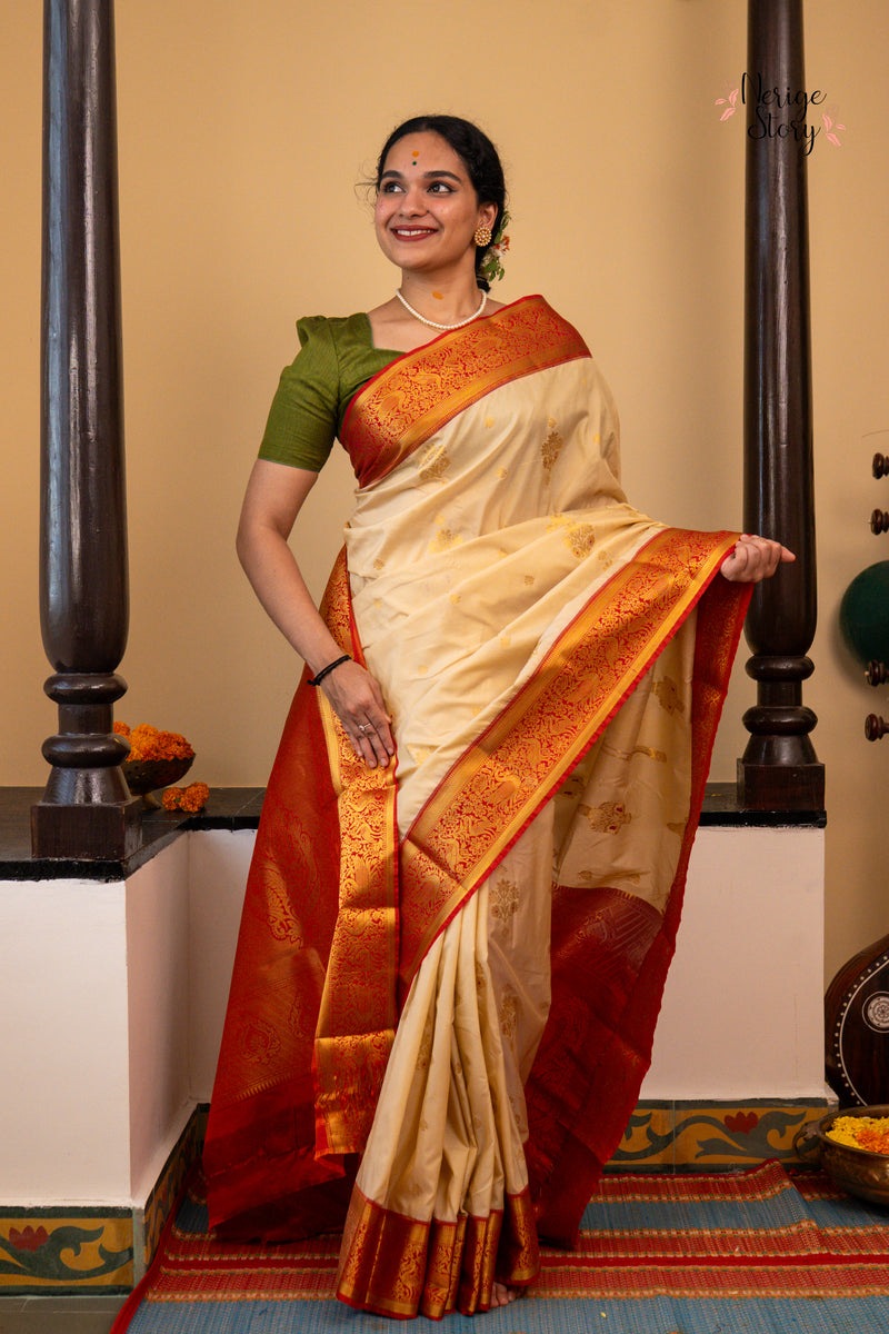 ONAMOHINI (ഓണമോഹിനി)