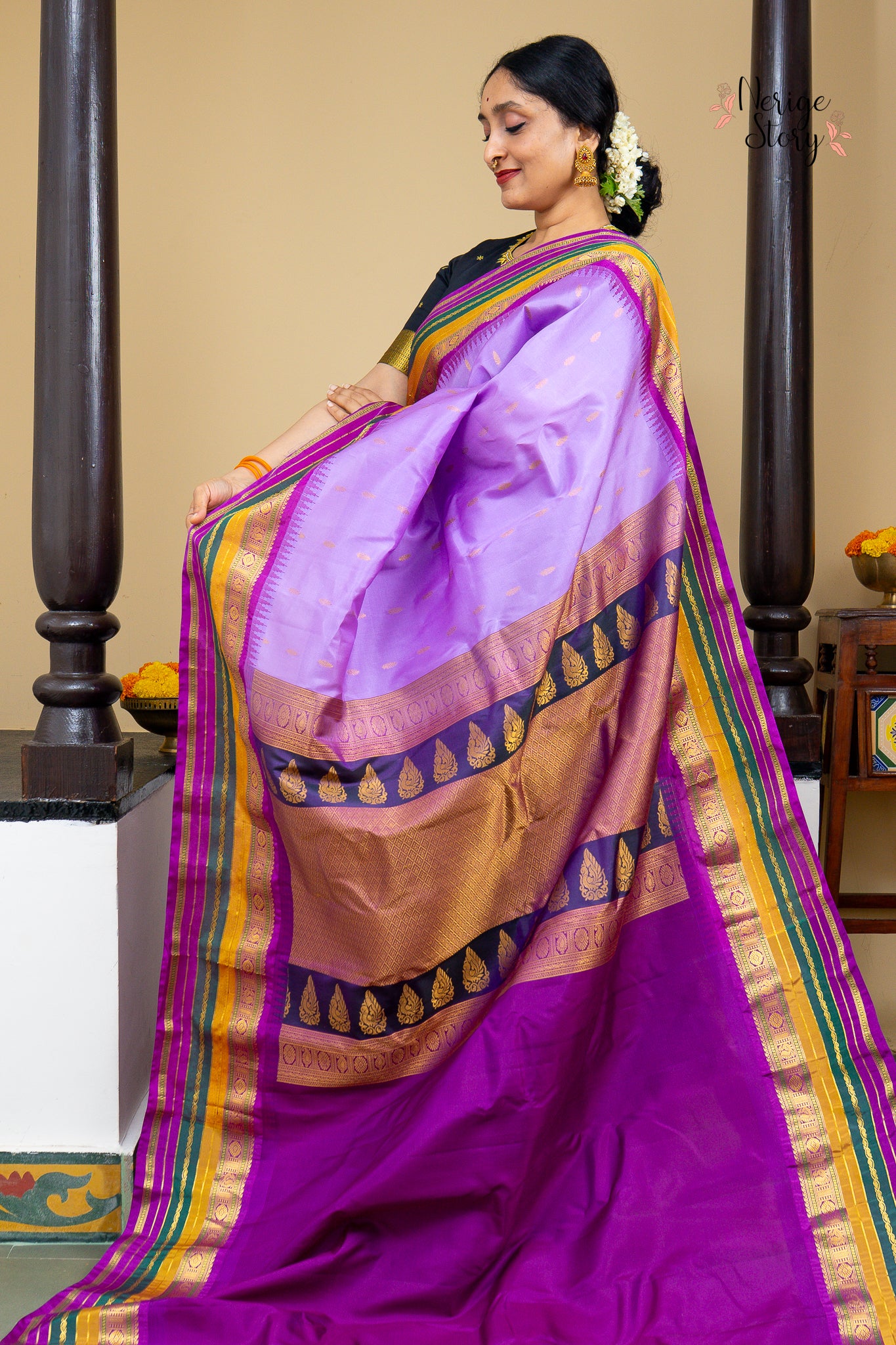 AKIRA (అకిరా)