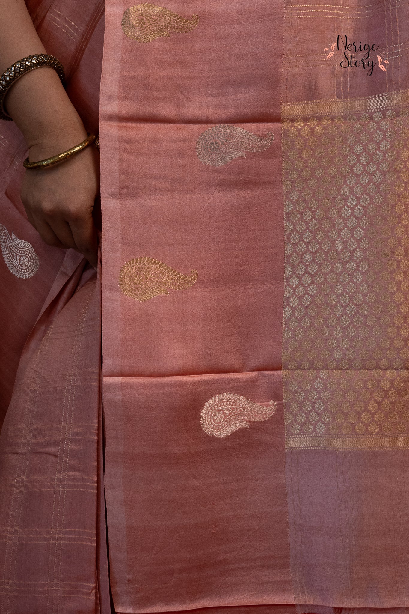 MAHITHASREE (महिताश्री)
