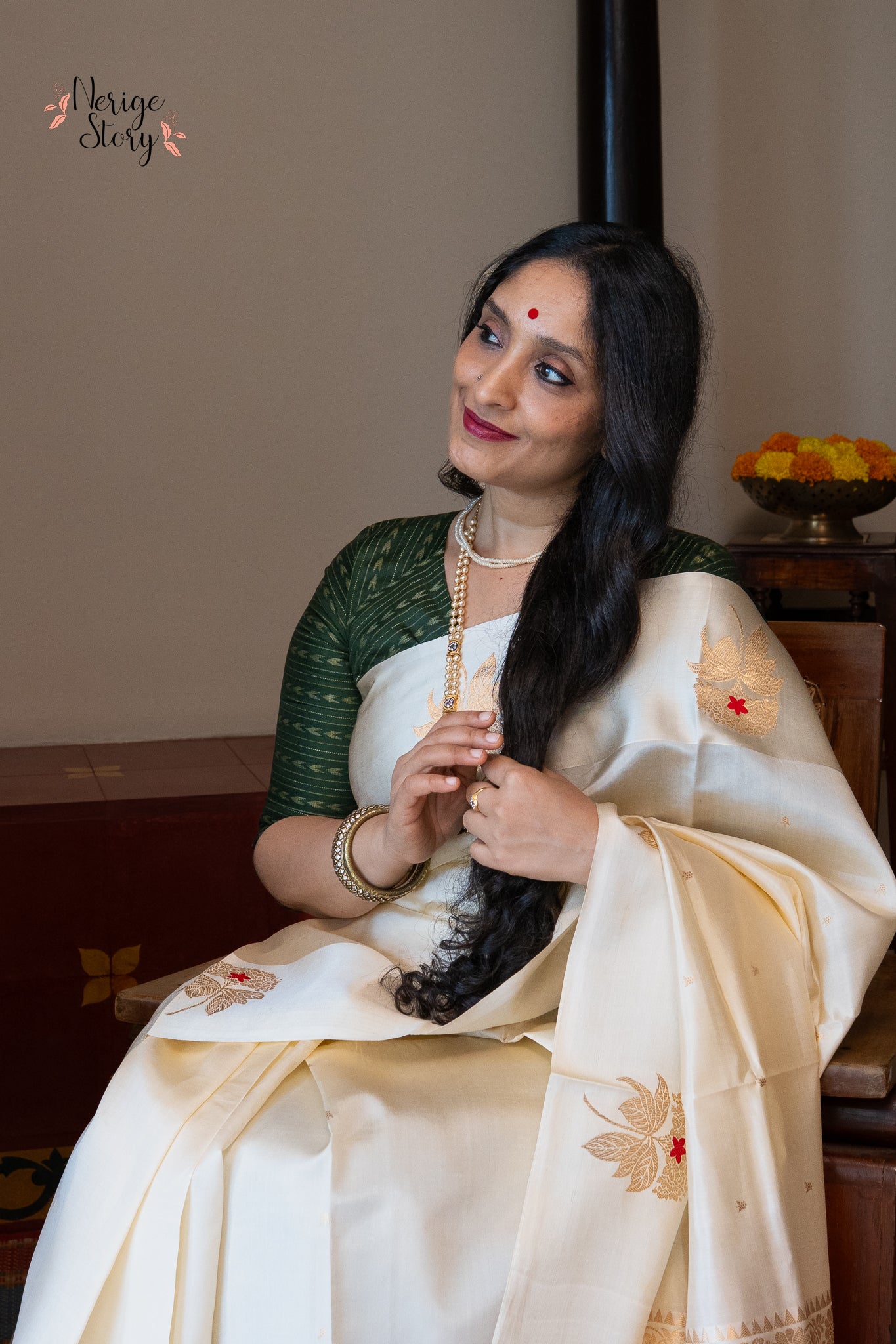 JYOTHIRMOYI (ज्योतिर्मोयी)