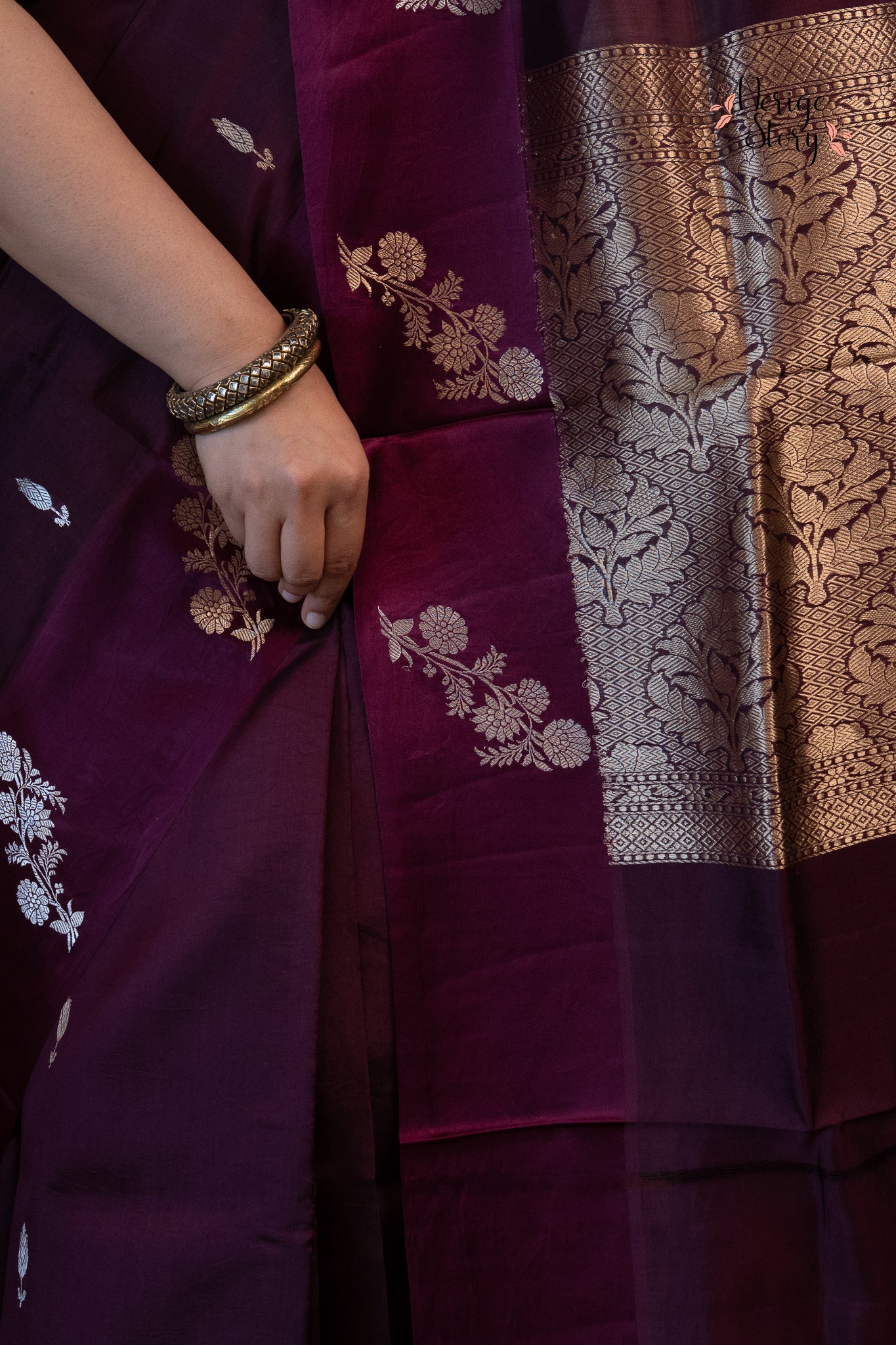 DEVAKANYAKA (देवकन्यका)