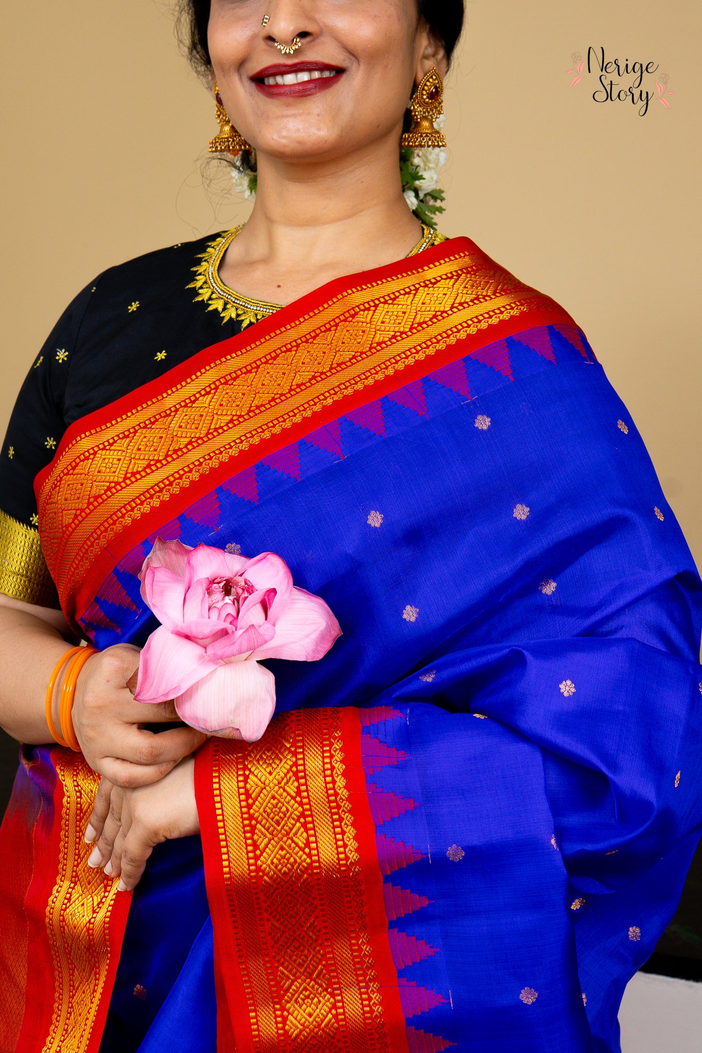 EKANAYAKI (ఏకనాయకి)