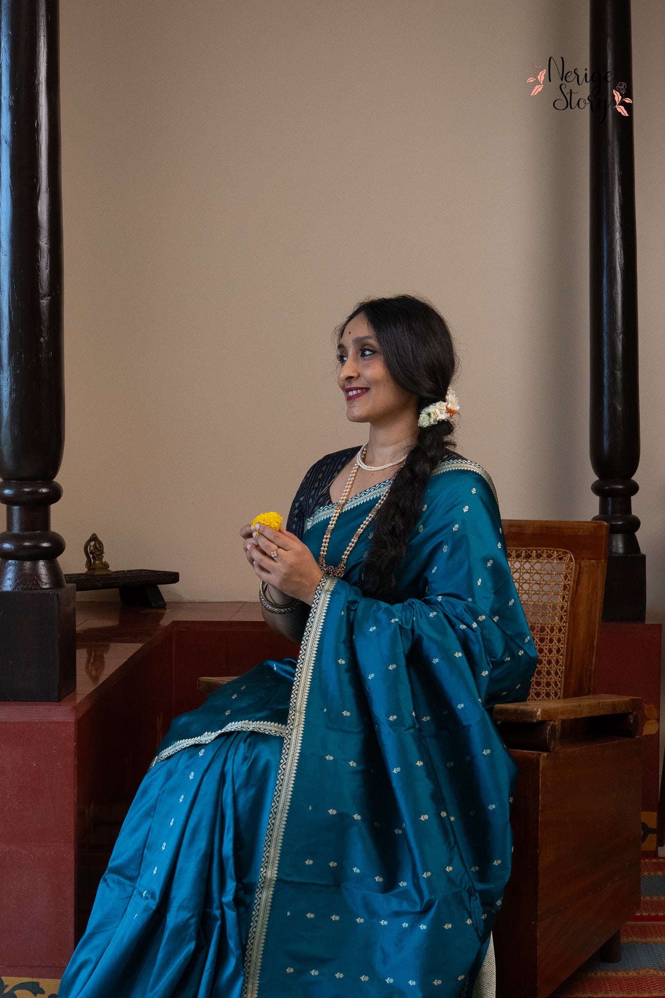 YASHODHARINI (यशोधारिणी)