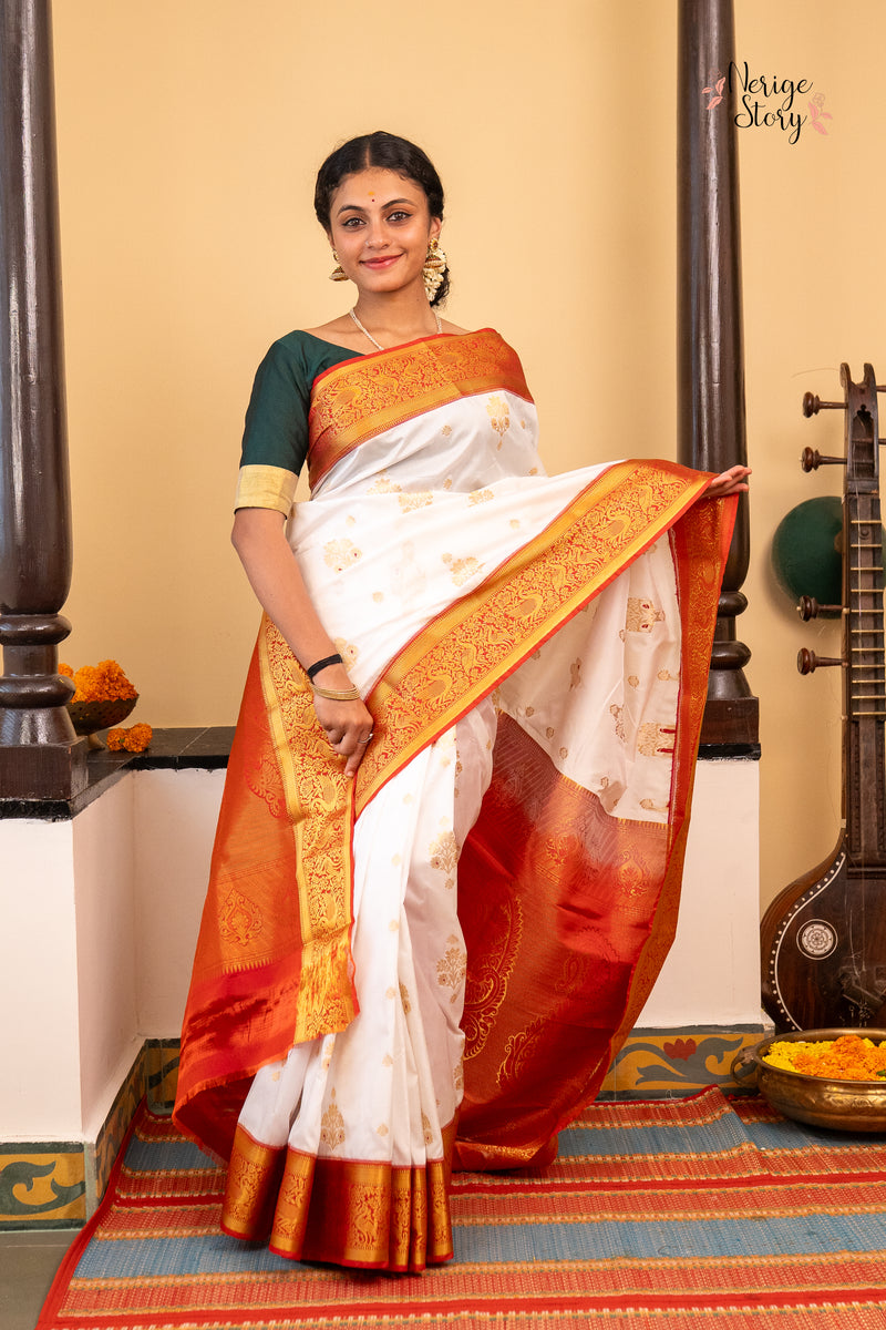 SUNDARIMAALA ( സുന്ദരിമാല )