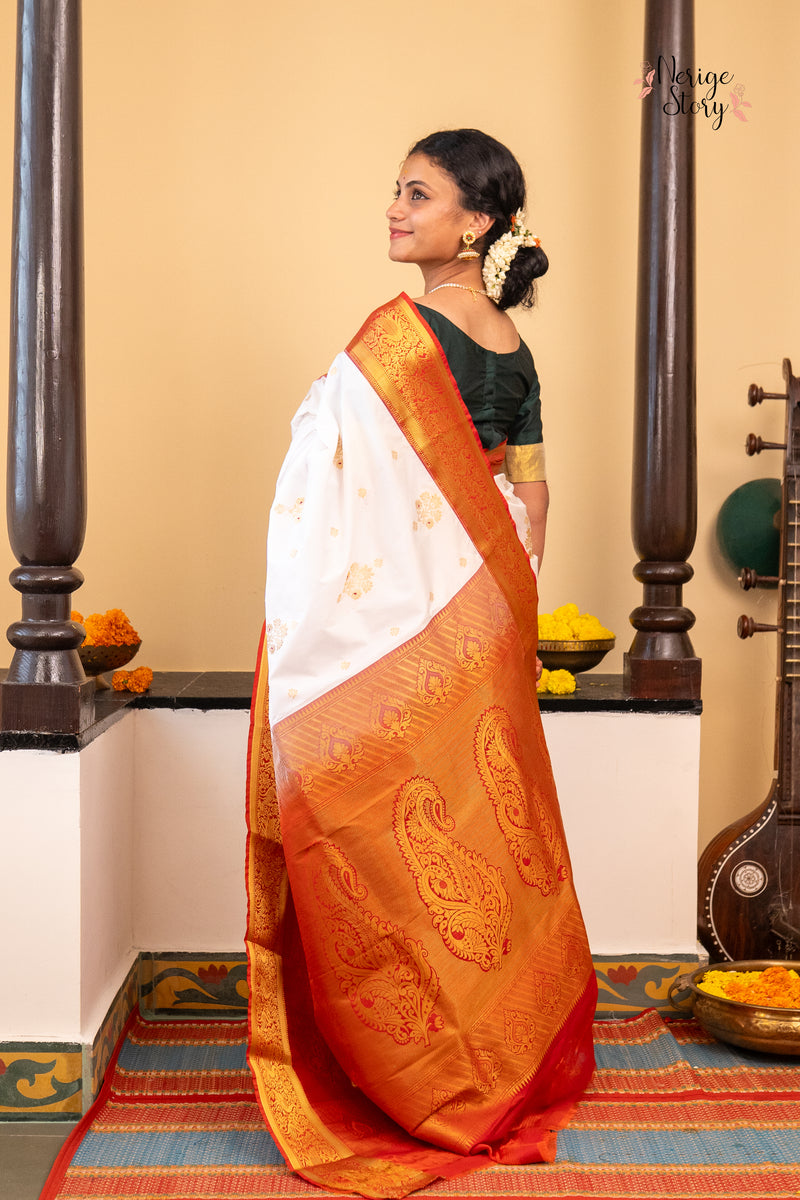 SUNDARIMAALA ( സുന്ദരിമാല )