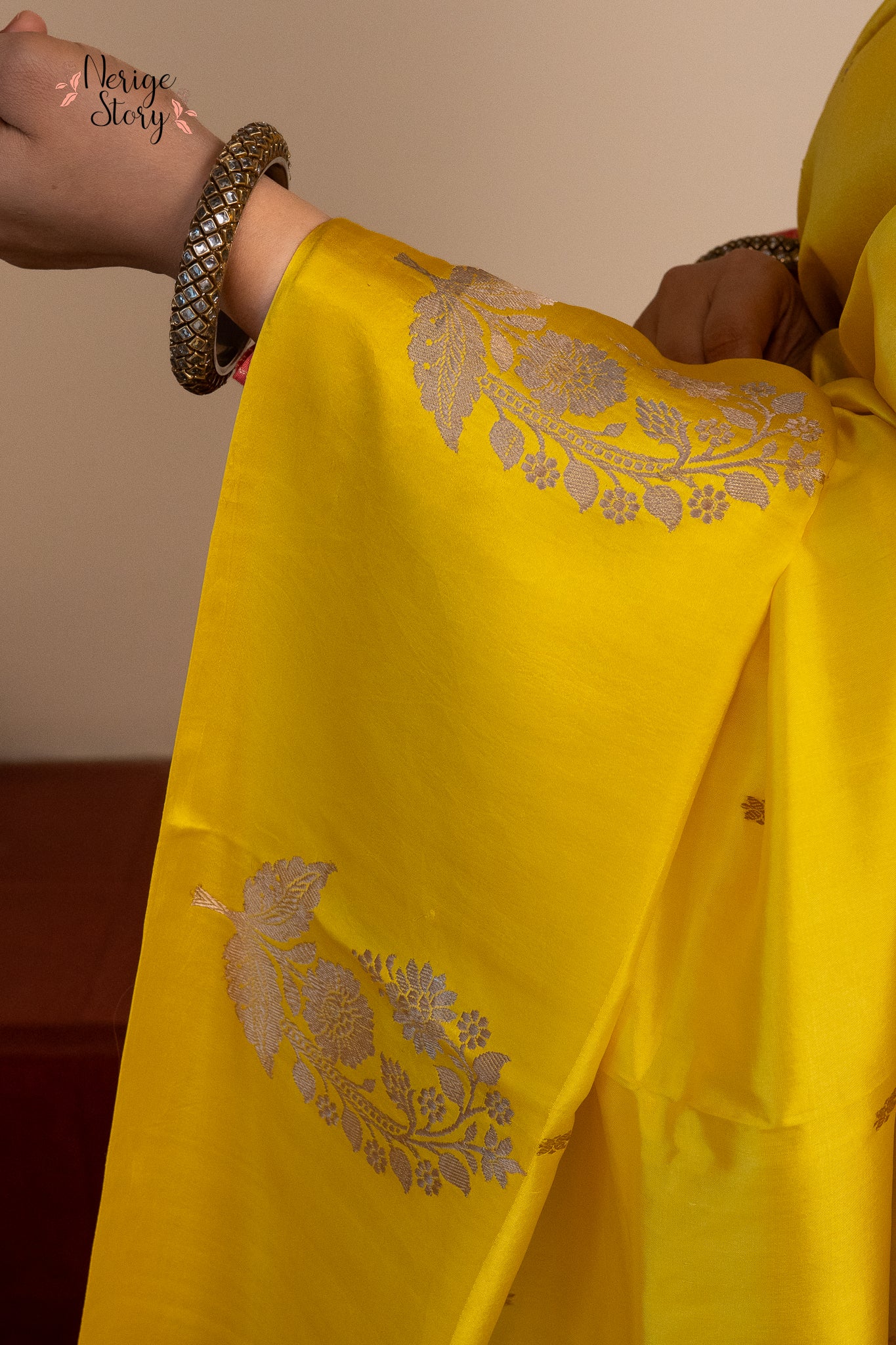 SAROJAVALLI (सरोजवल्ली)