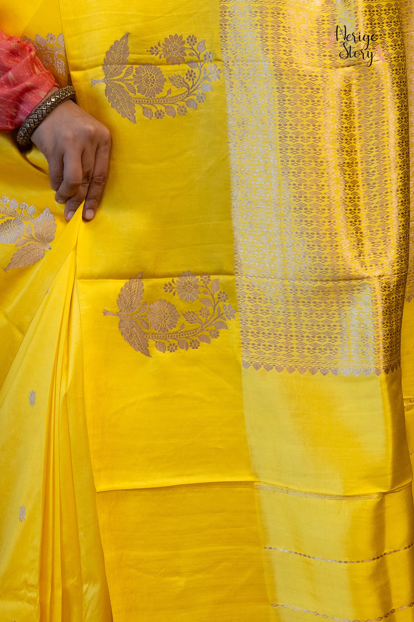 SAROJAVALLI (सरोजवल्ली)