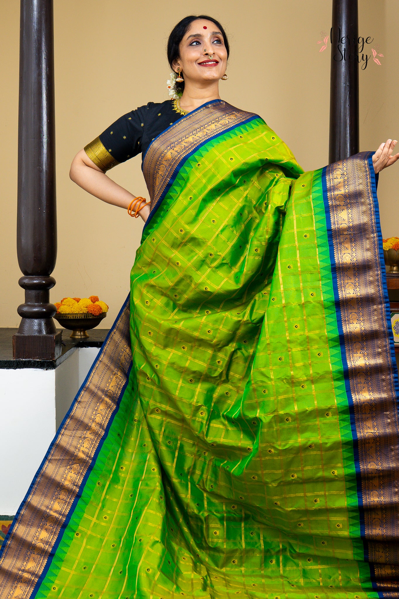 KOMALANGI (కోమలాంగి)