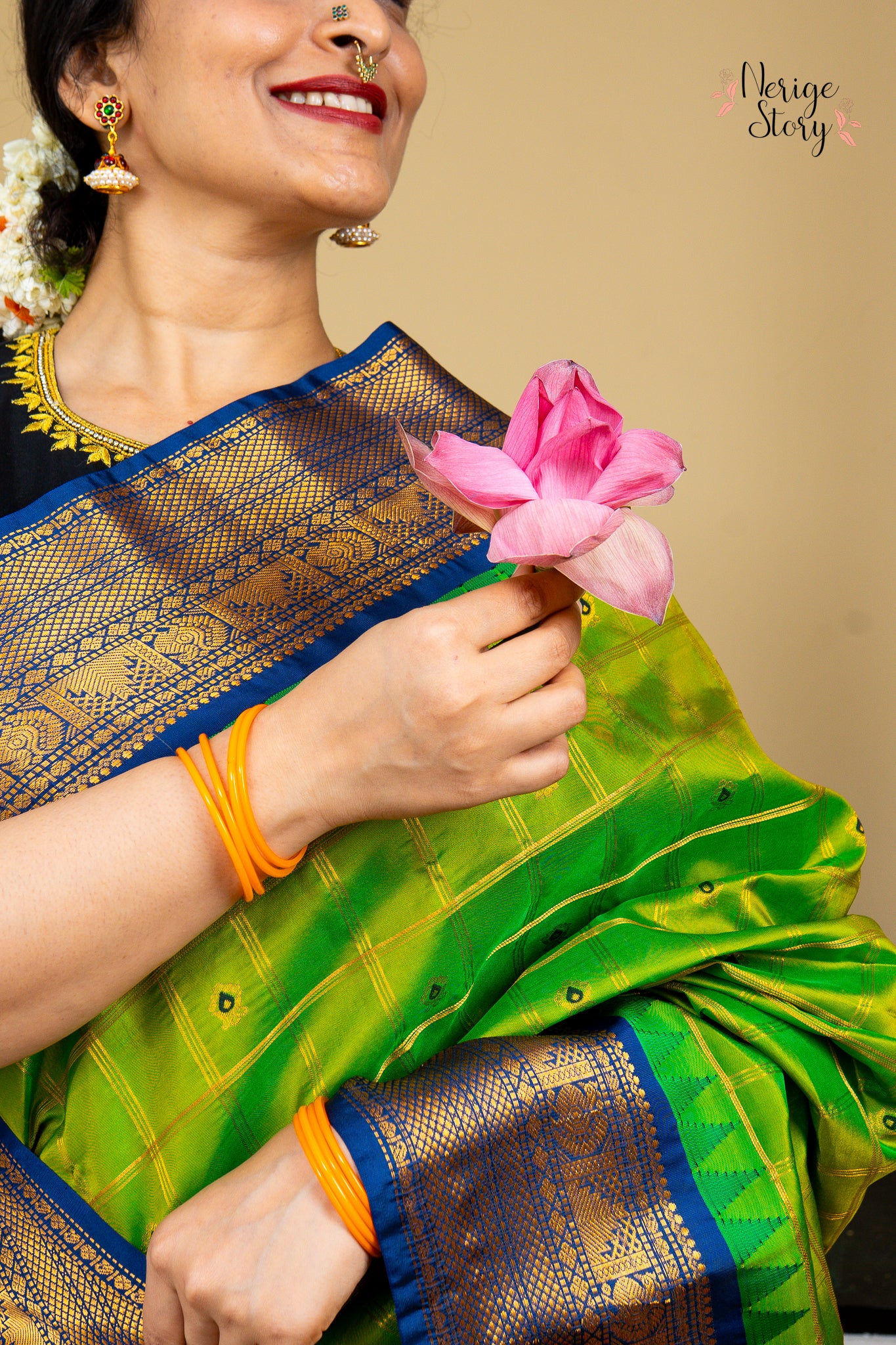 KOMALANGI (కోమలాంగి)