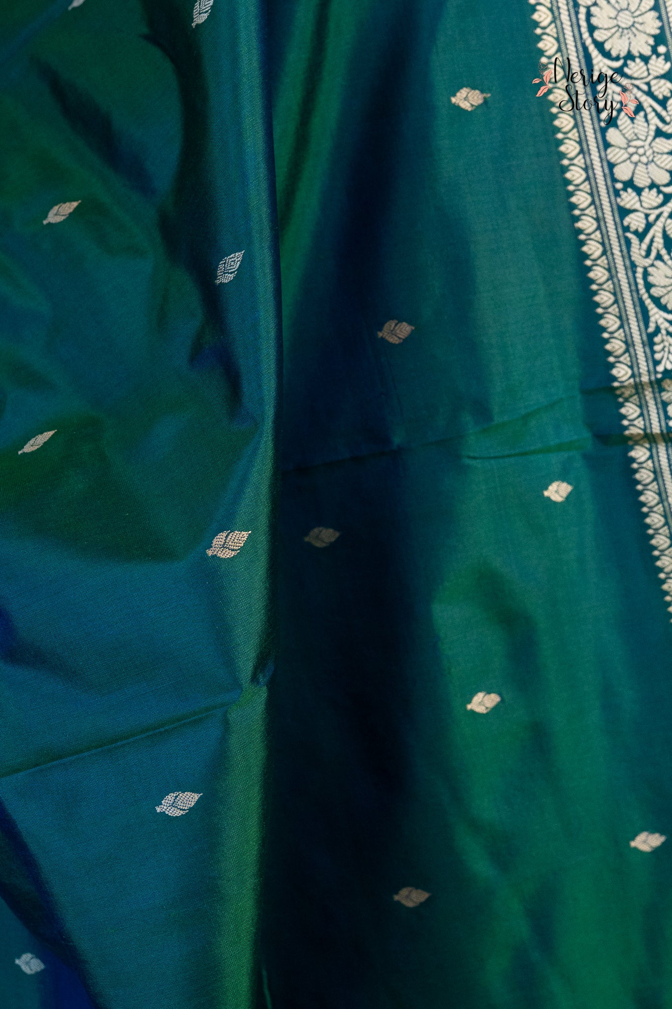 PADMAPRIYANKA (पद्मप्रियंका)