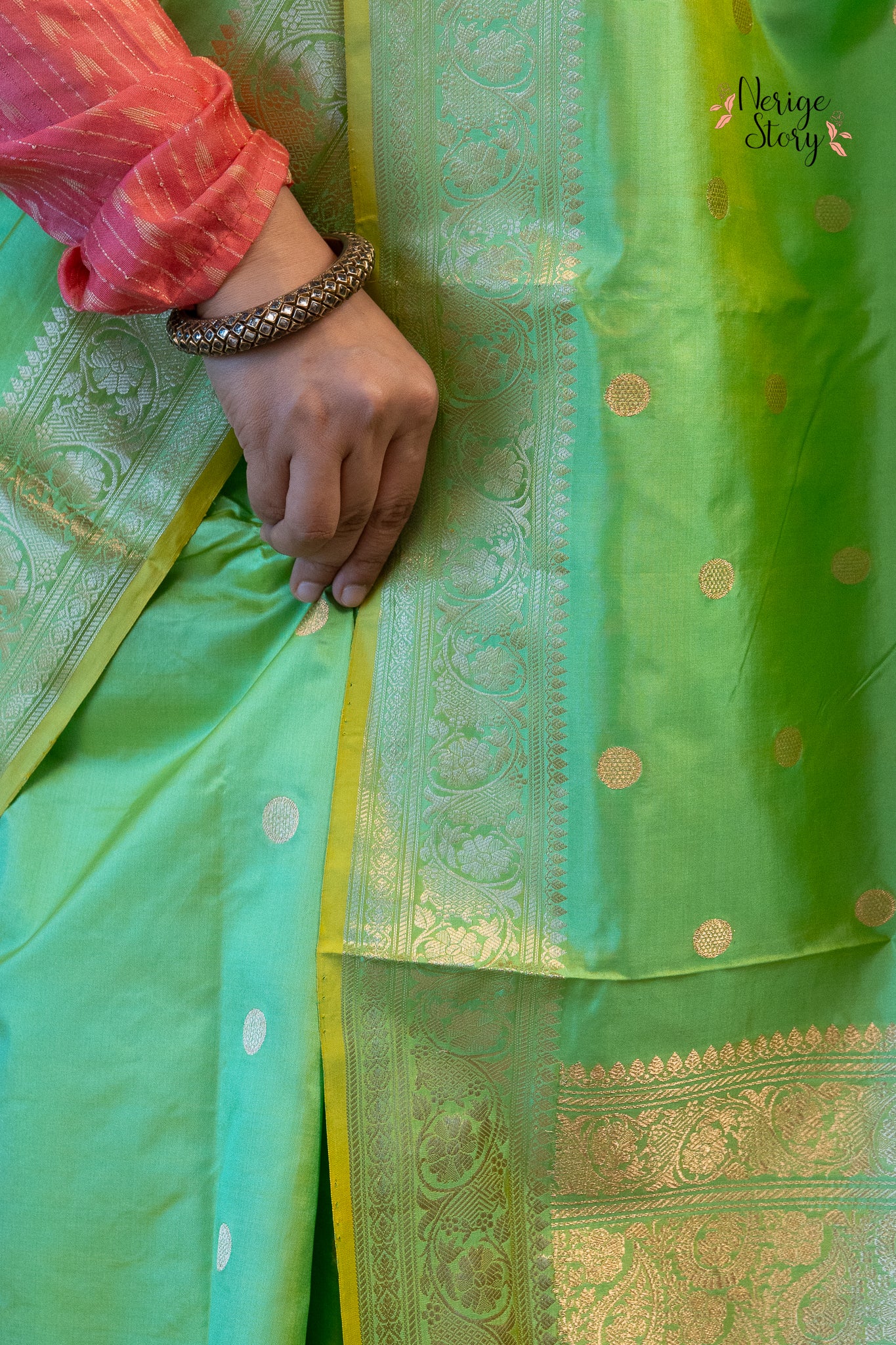 KRISHNAVENIKA (कृष्णवेनिका)