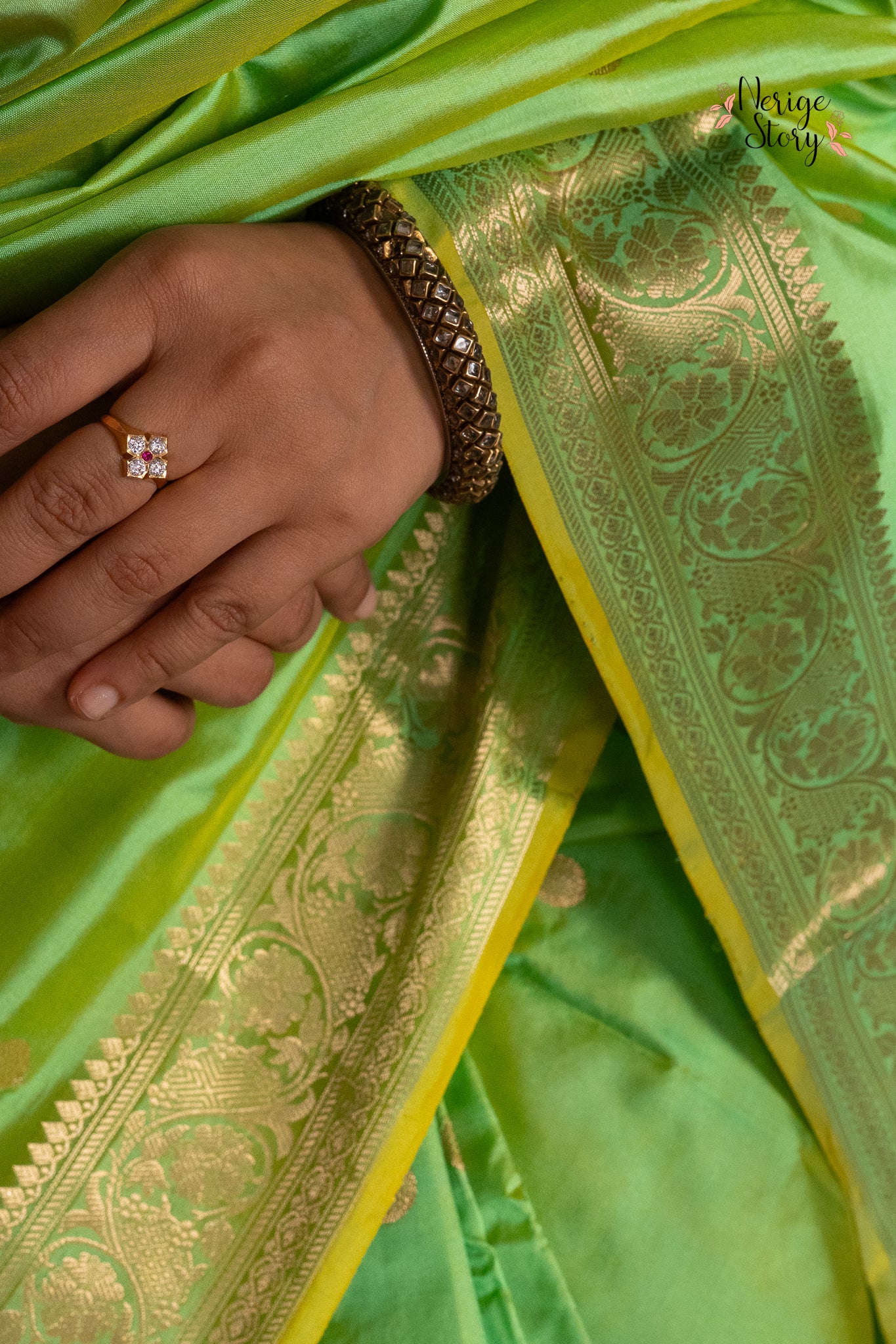 KRISHNAVENIKA (कृष्णवेनिका)
